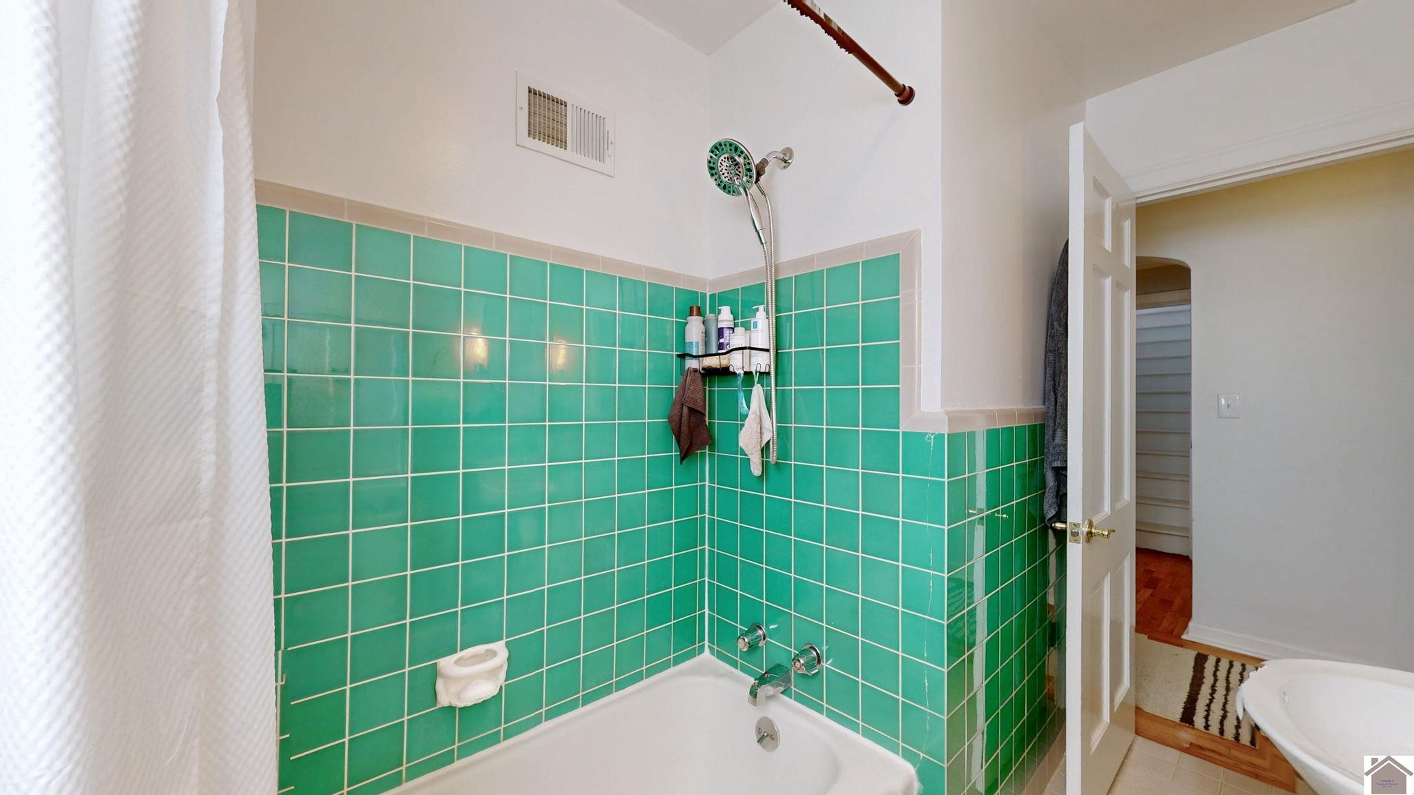 2539 Jefferson St. Property Photo 19