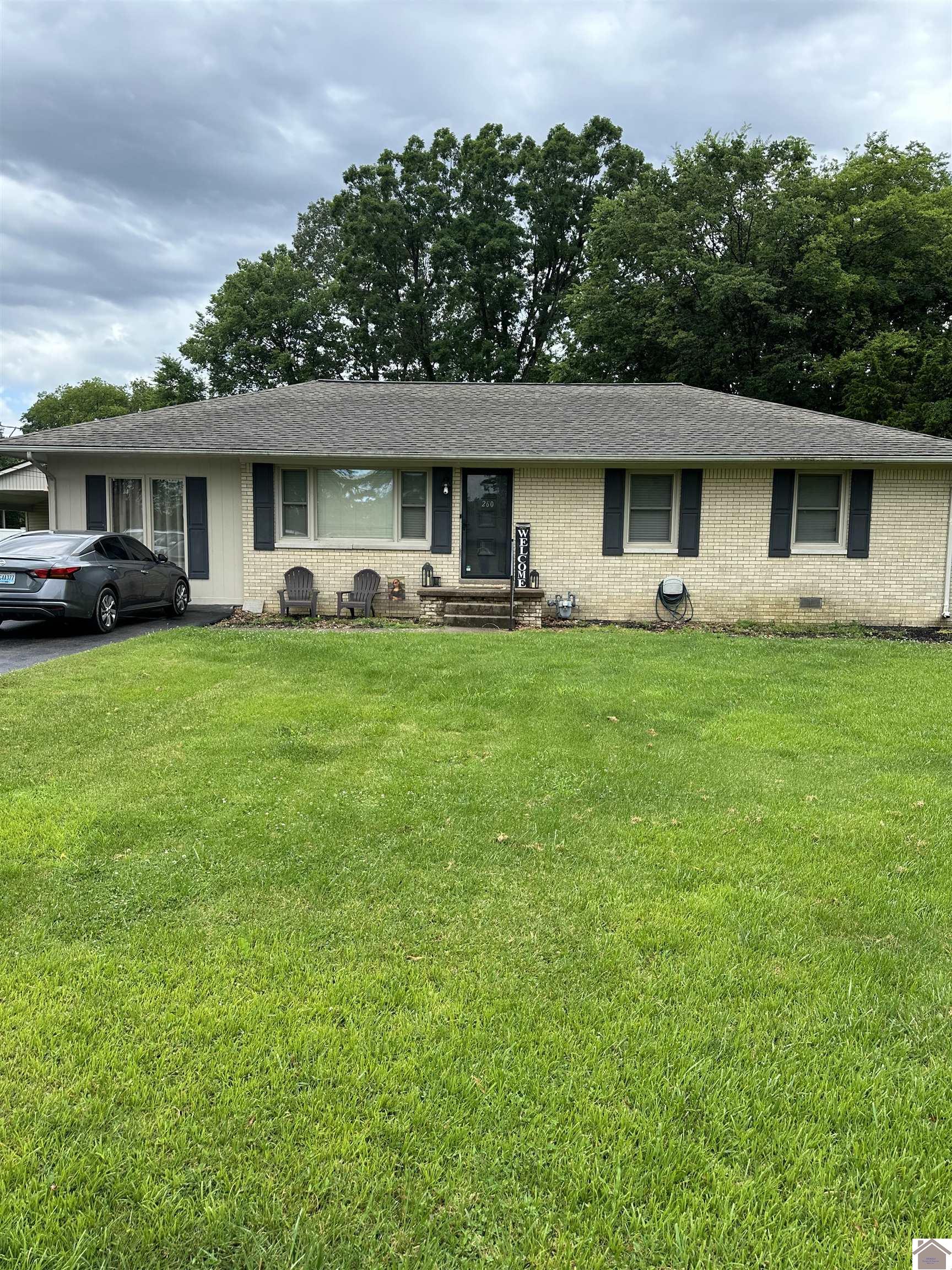 260 Riverside Drive Property Photo 1