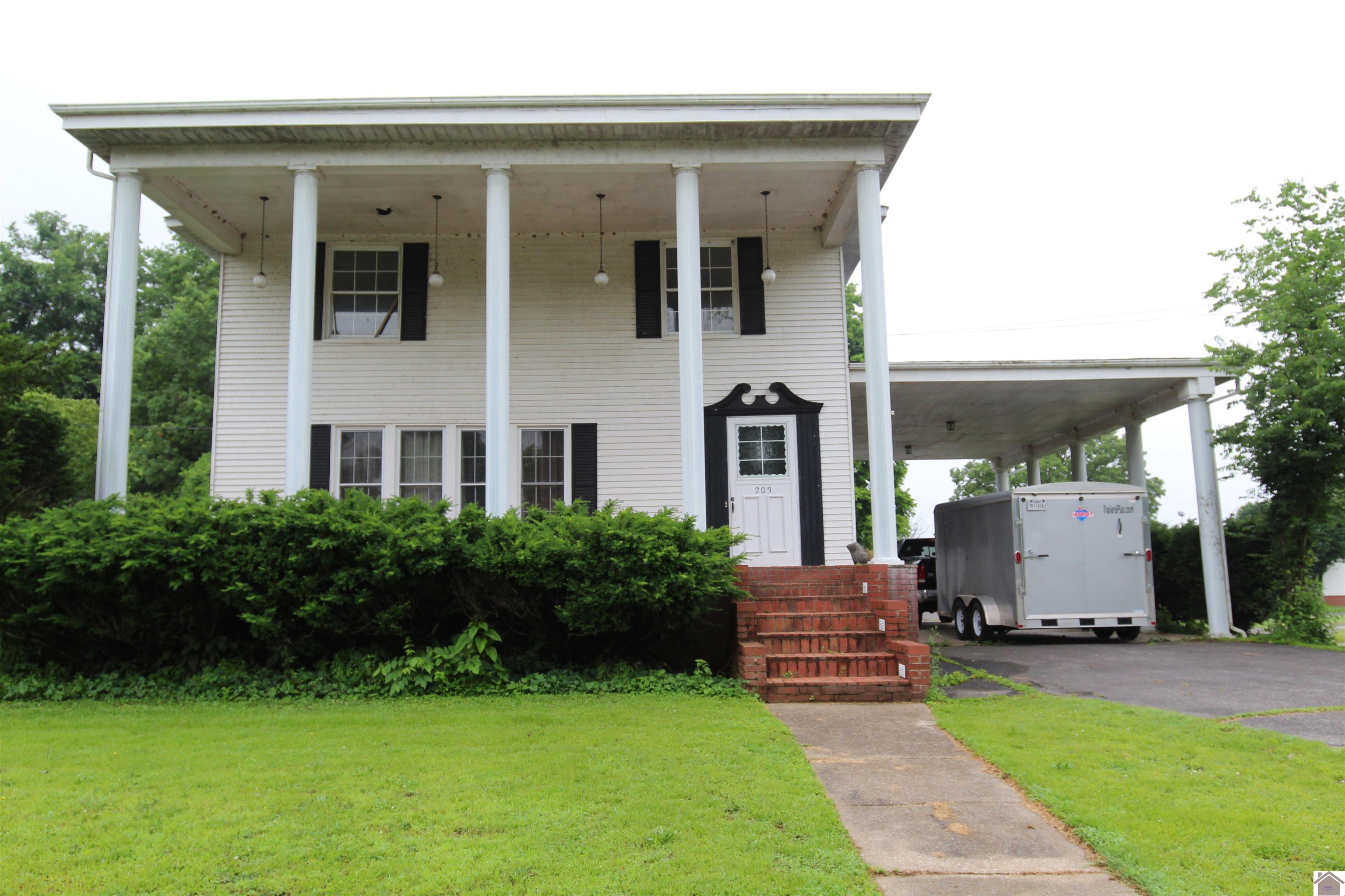 203 Court St. Property Photo 1