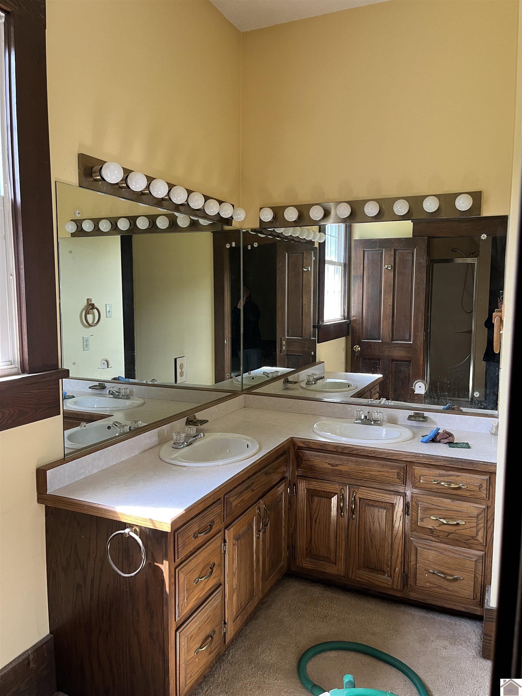 203 Court St. Property Photo 23