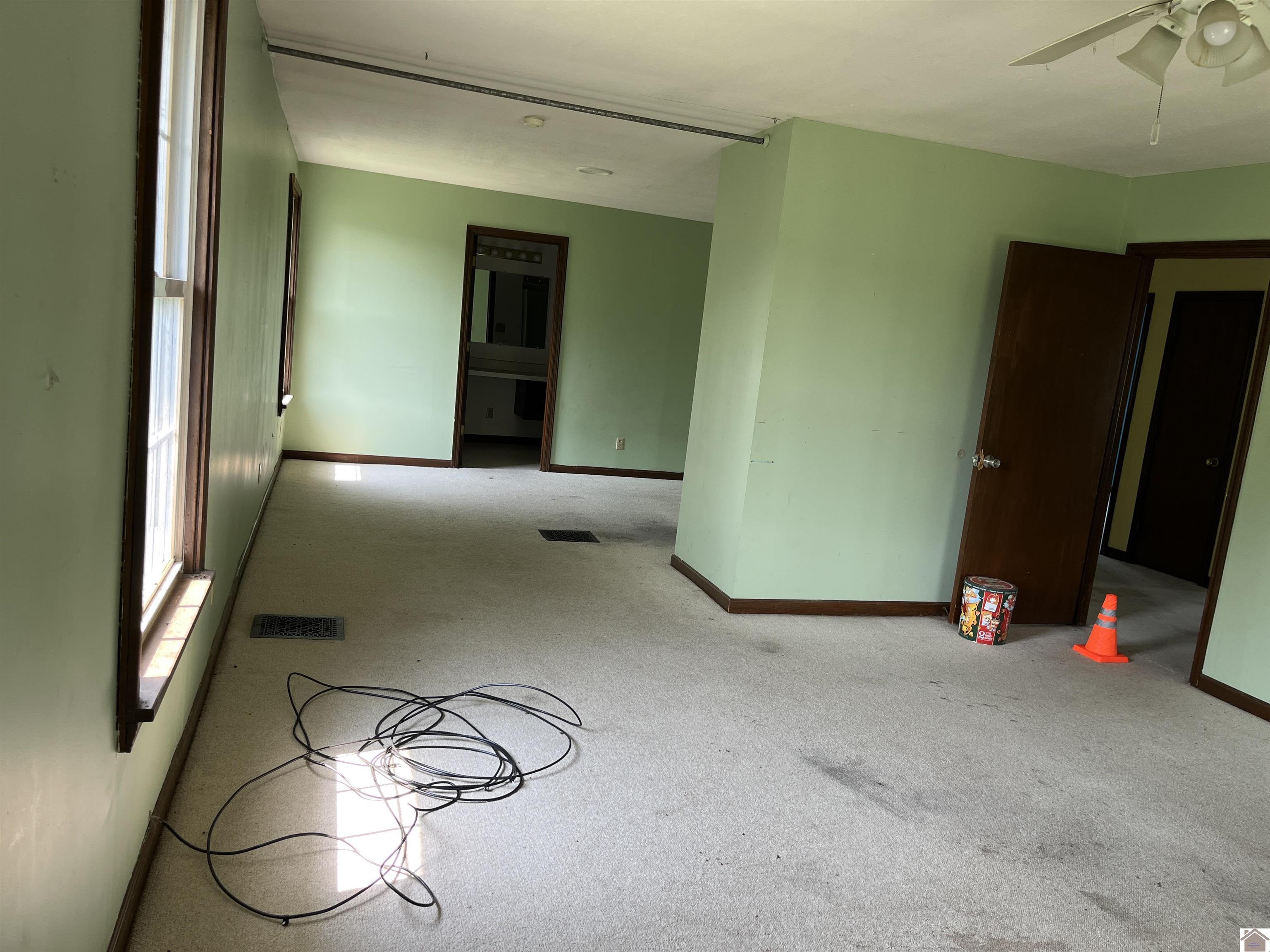 203 Court St. Property Photo 30