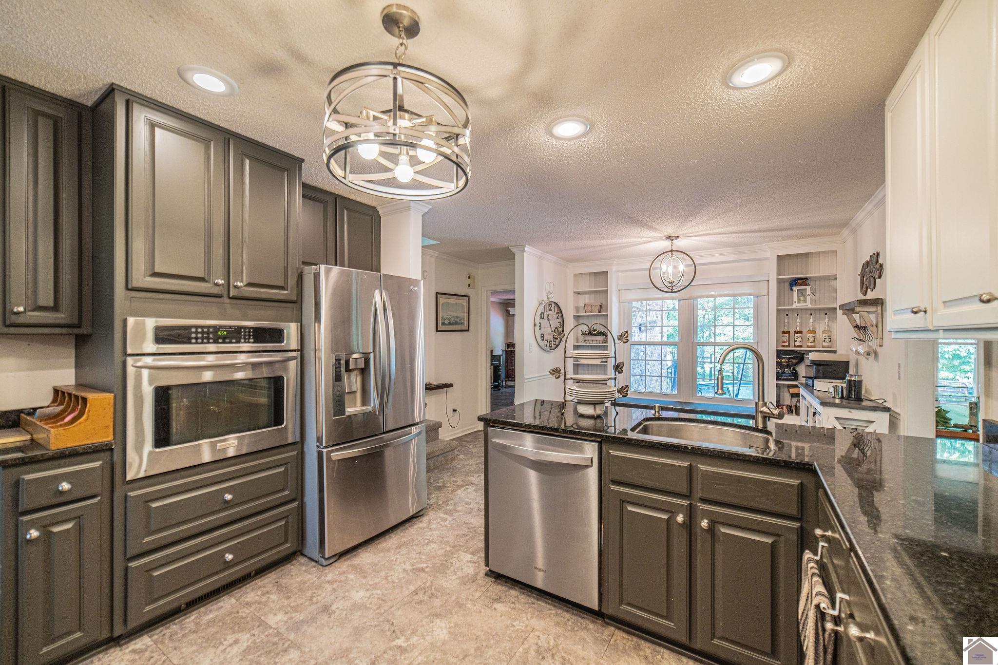 110 Downing Cove Property Photo 12