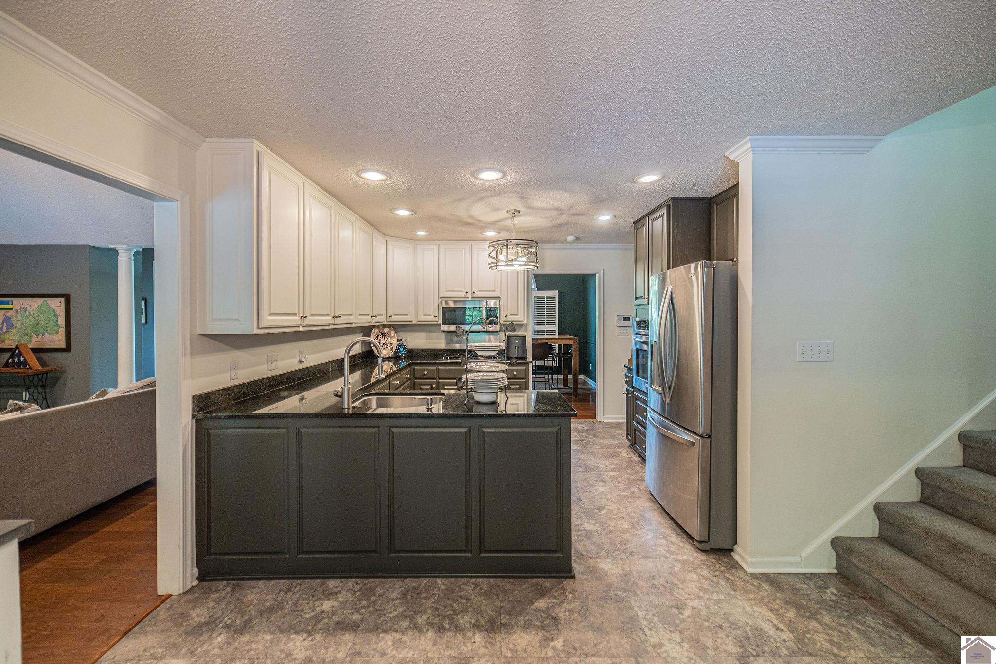 110 Downing Cove Property Photo 15