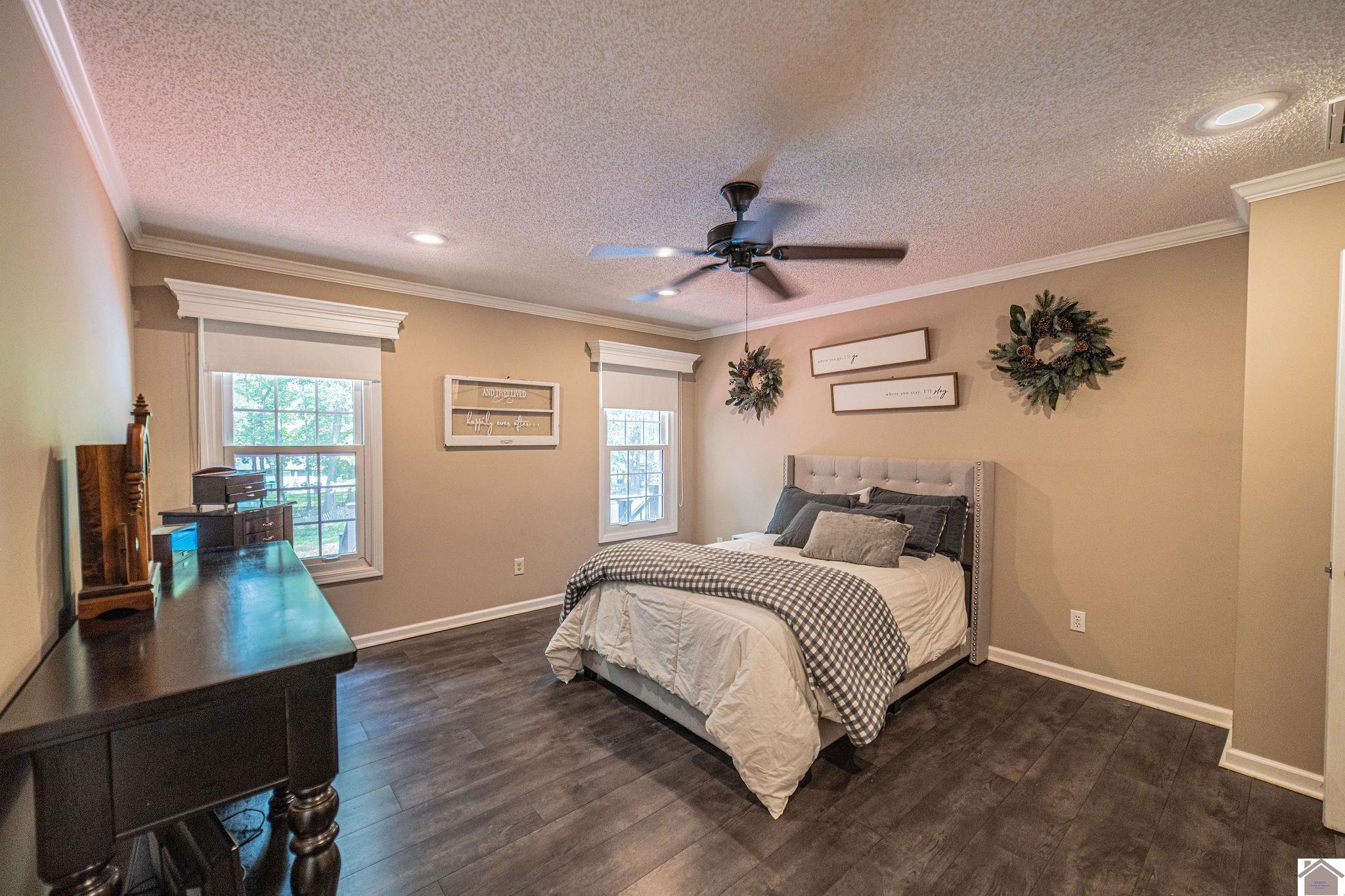 110 Downing Cove Property Photo 22