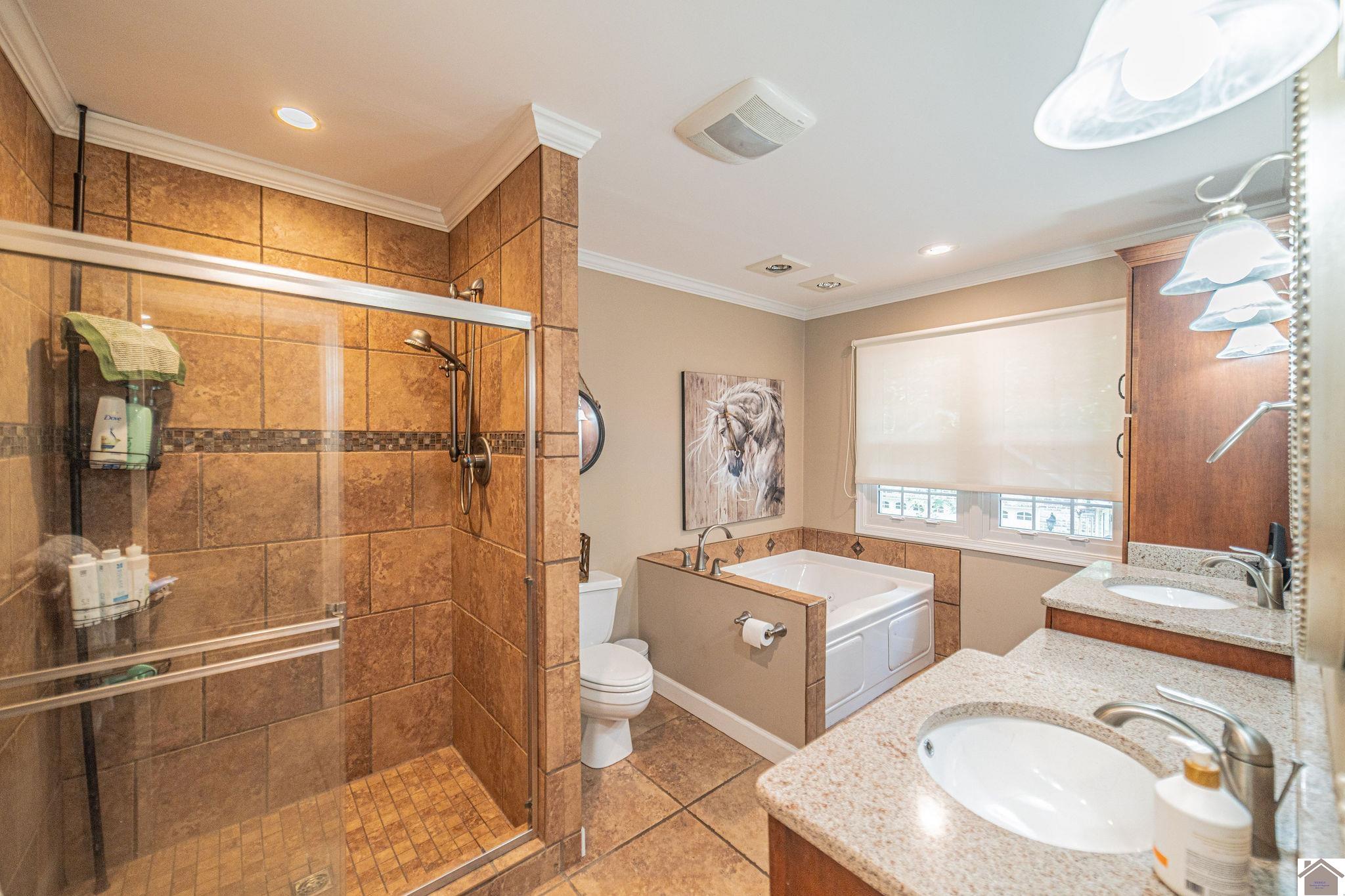 110 Downing Cove Property Photo 24