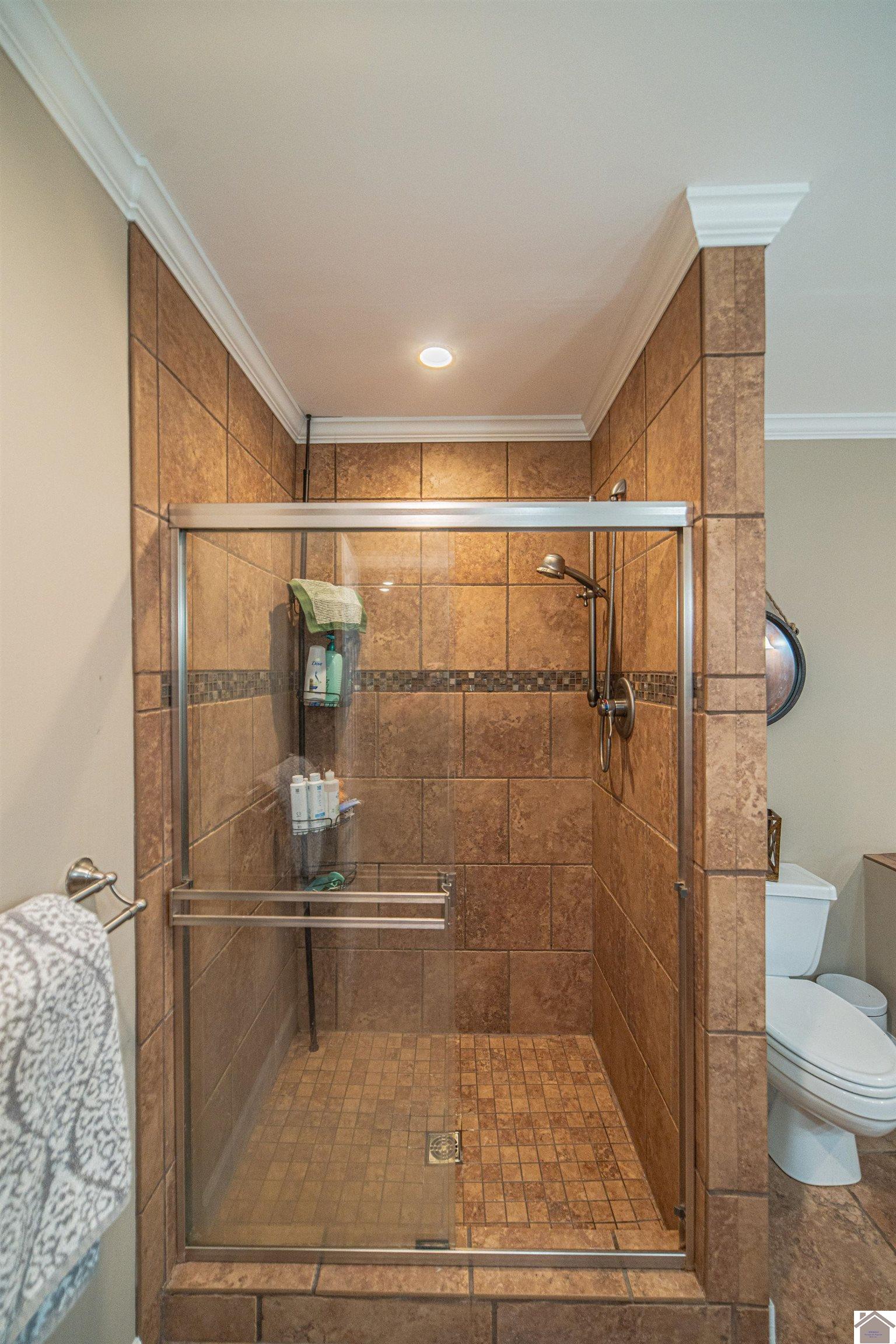 110 Downing Cove Property Photo 25