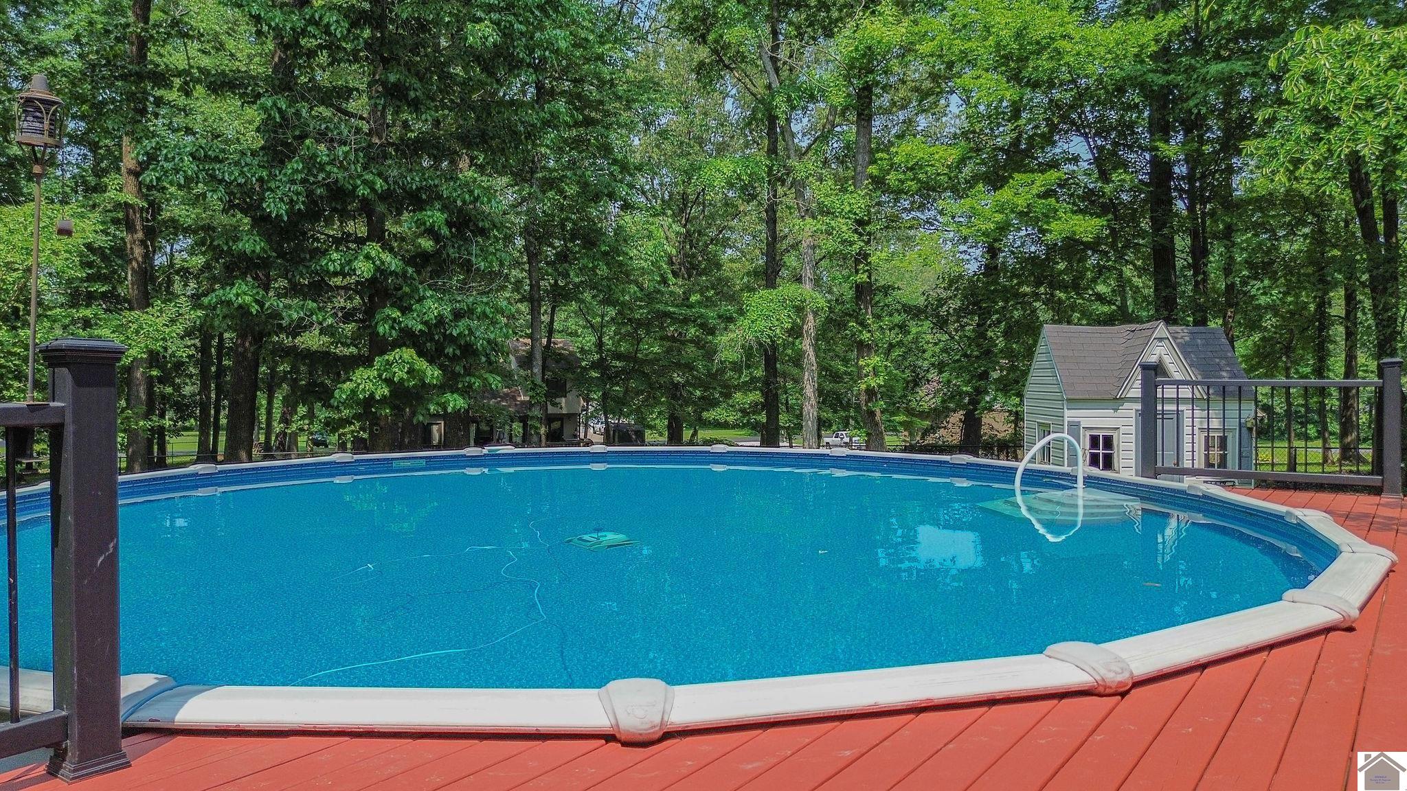 110 Downing Cove Property Photo 44