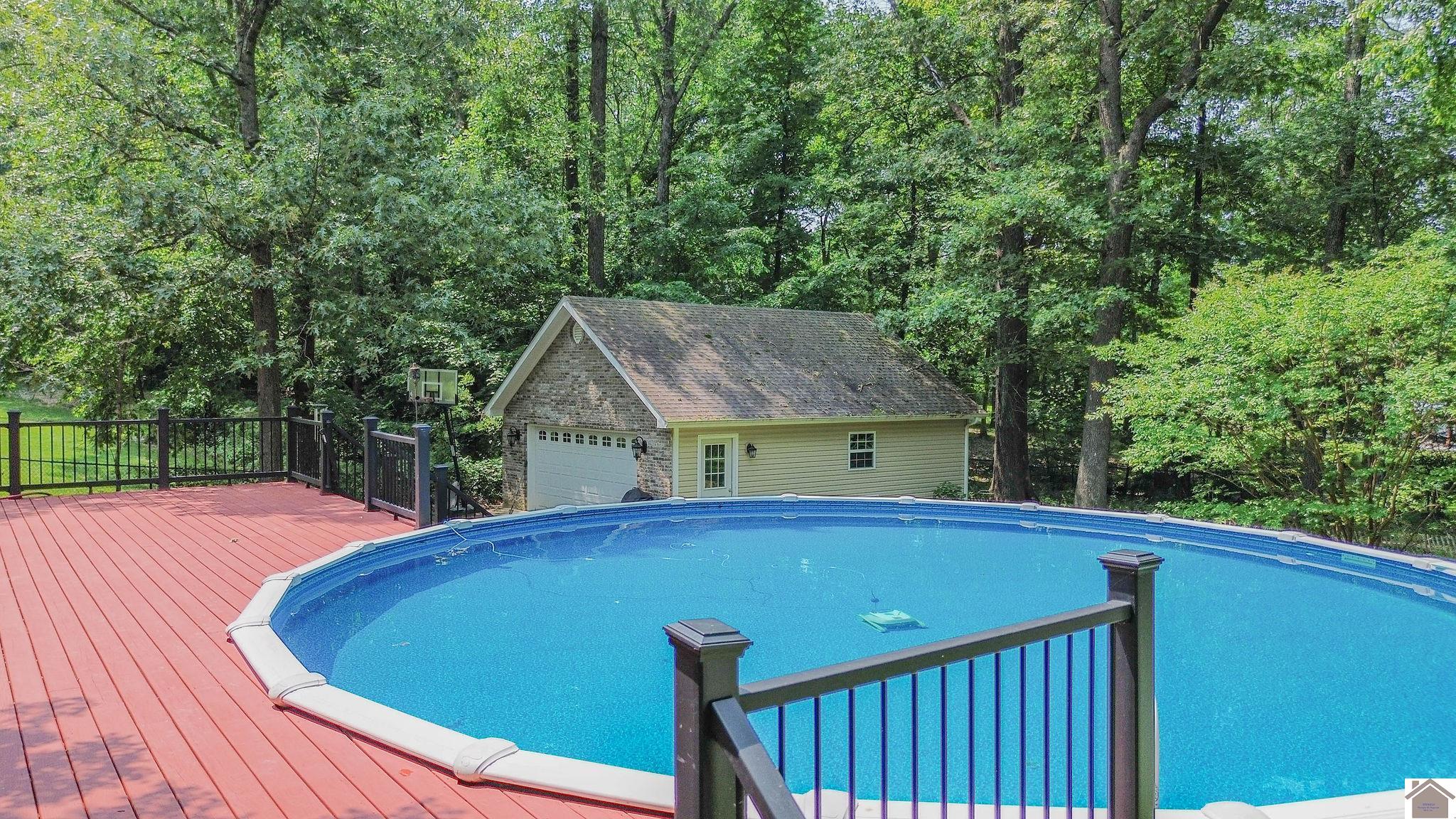 110 Downing Cove Property Photo 46