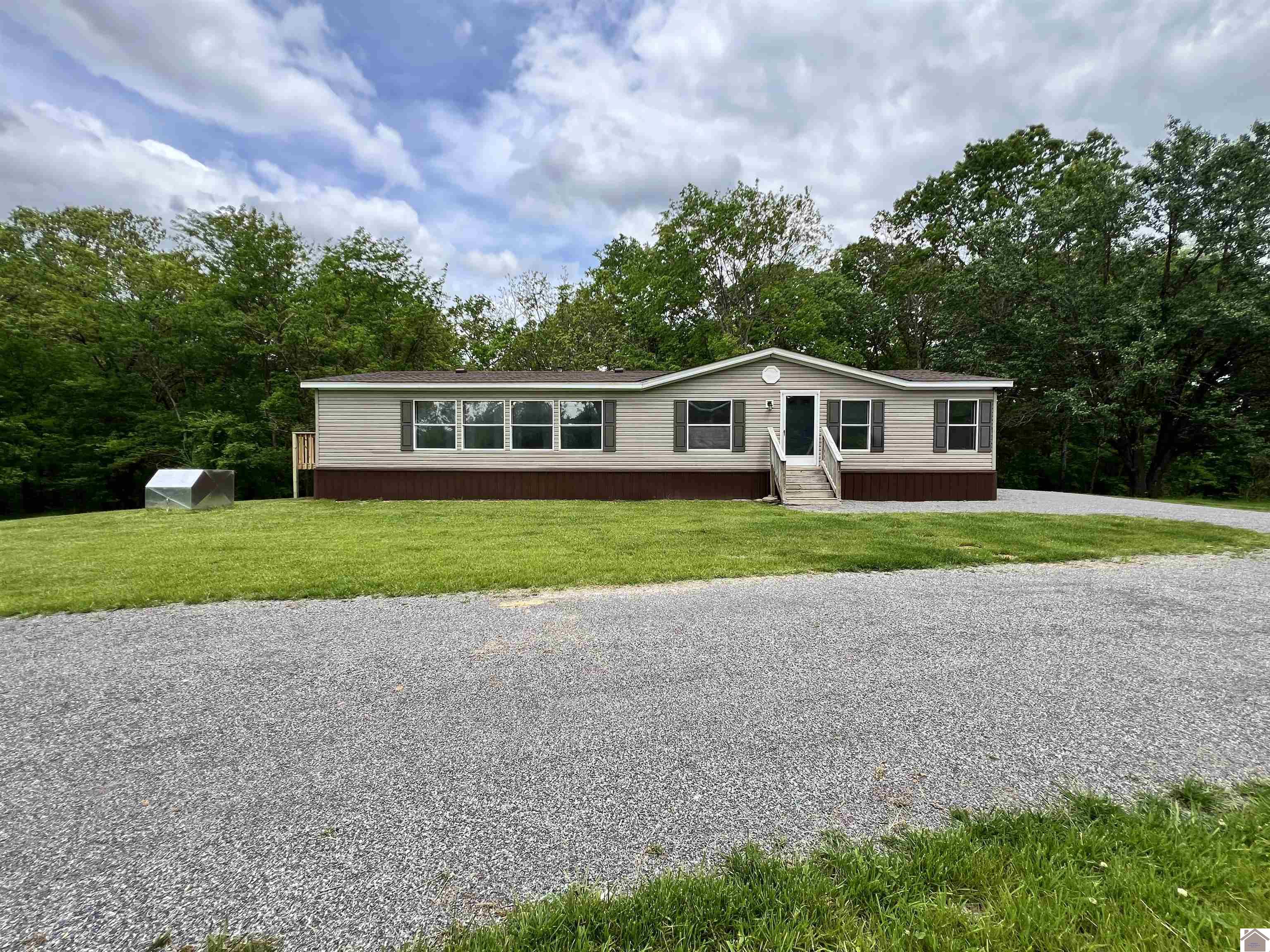 5392 New Providence Road Property Photo 27