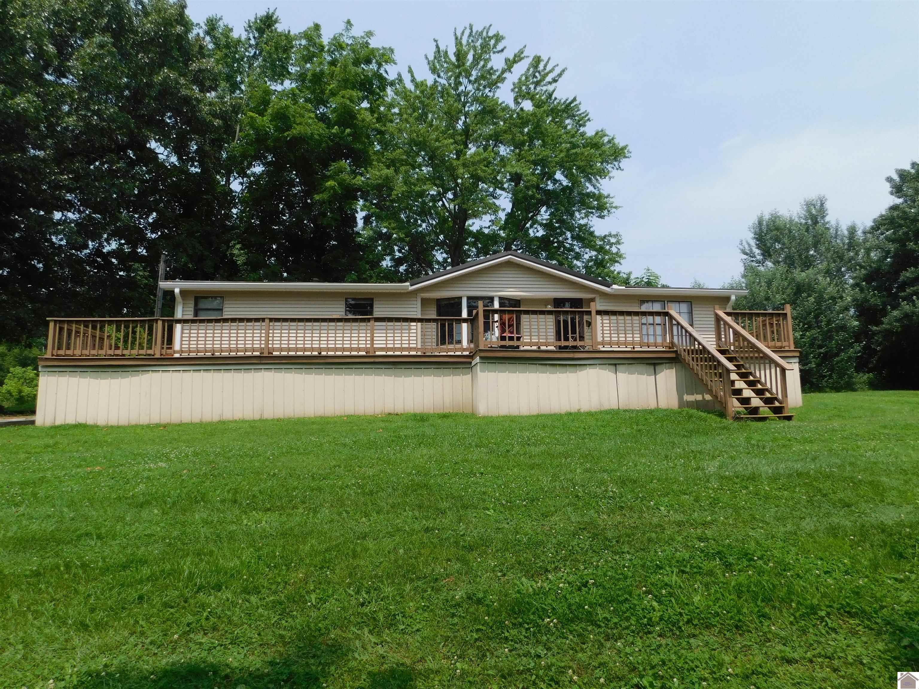 920 State Route 506 Property Photo 1
