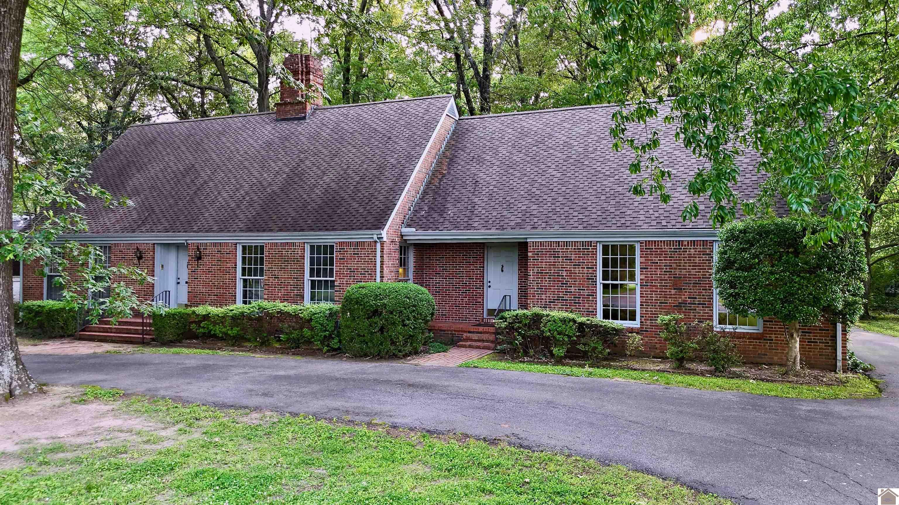 2031 Natchez Lane Property Photo 1