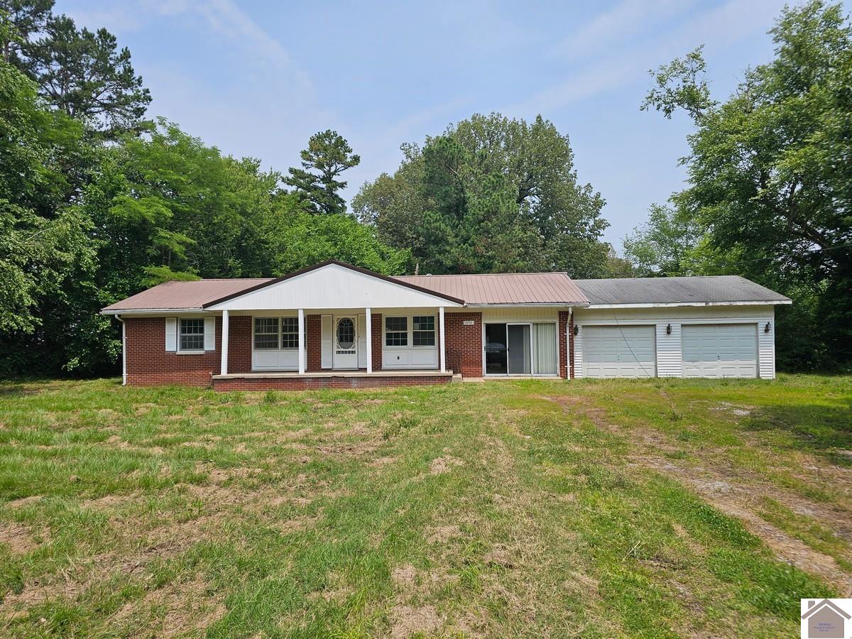 9755 Woodville Rd Property Photo 1