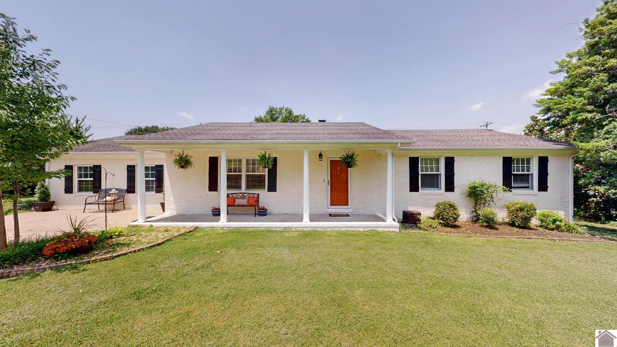 406 Merrywood Drive Property Photo 1