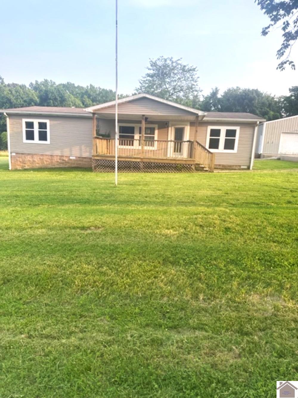 96 Hill Dr. Property Photo 1