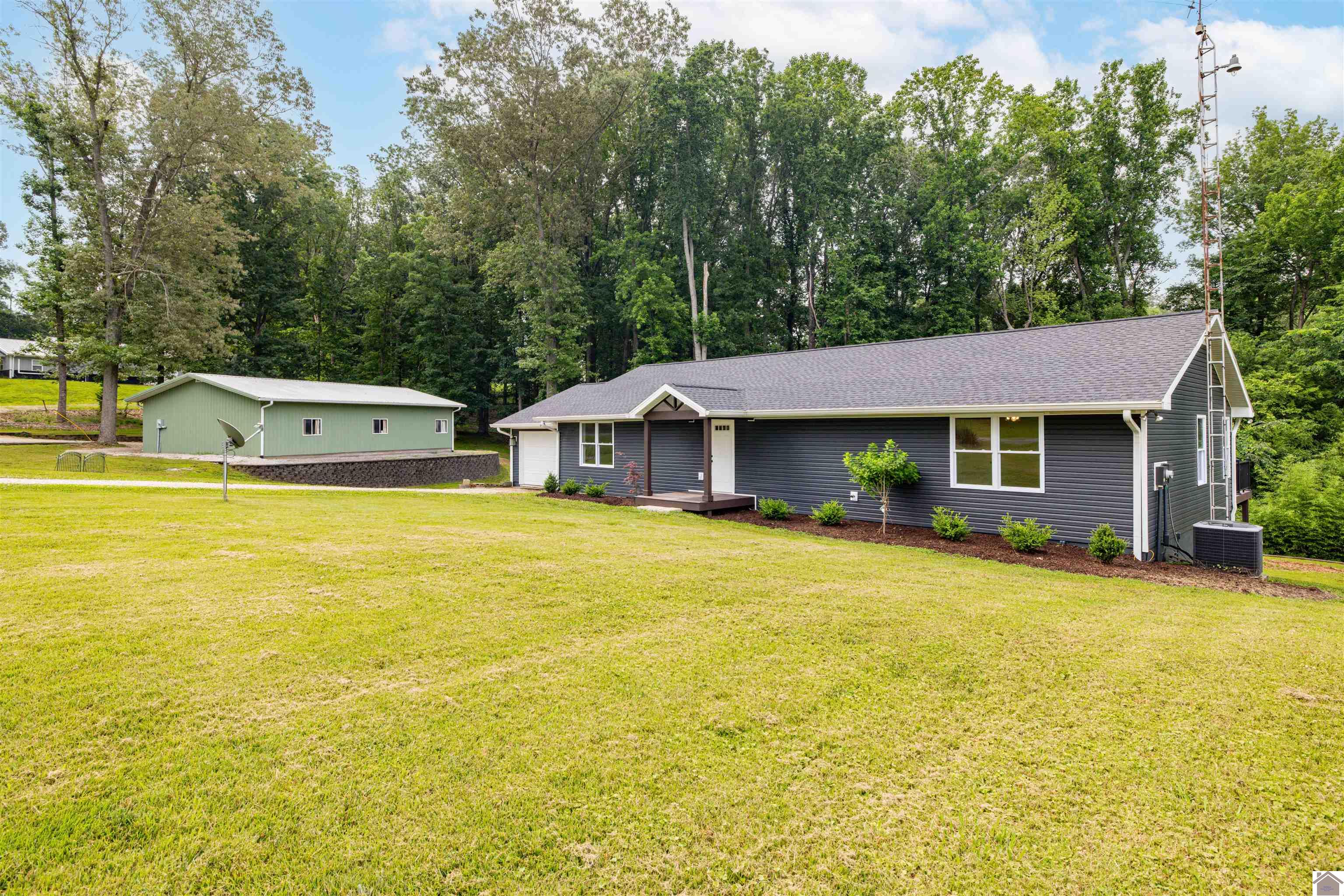 722 Carriage Cove Rd.