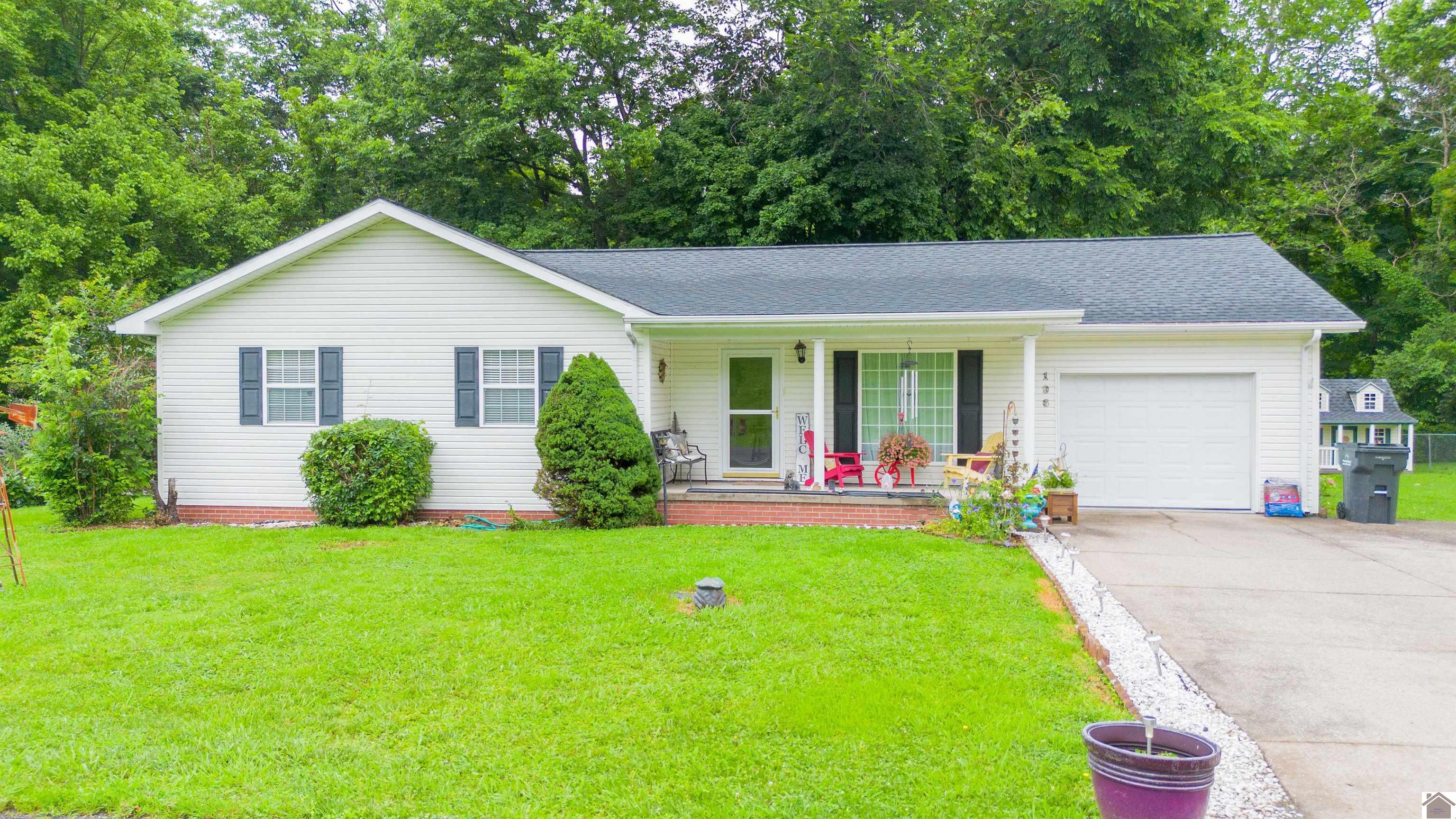 Picture of 196 Pebble Creek Dr