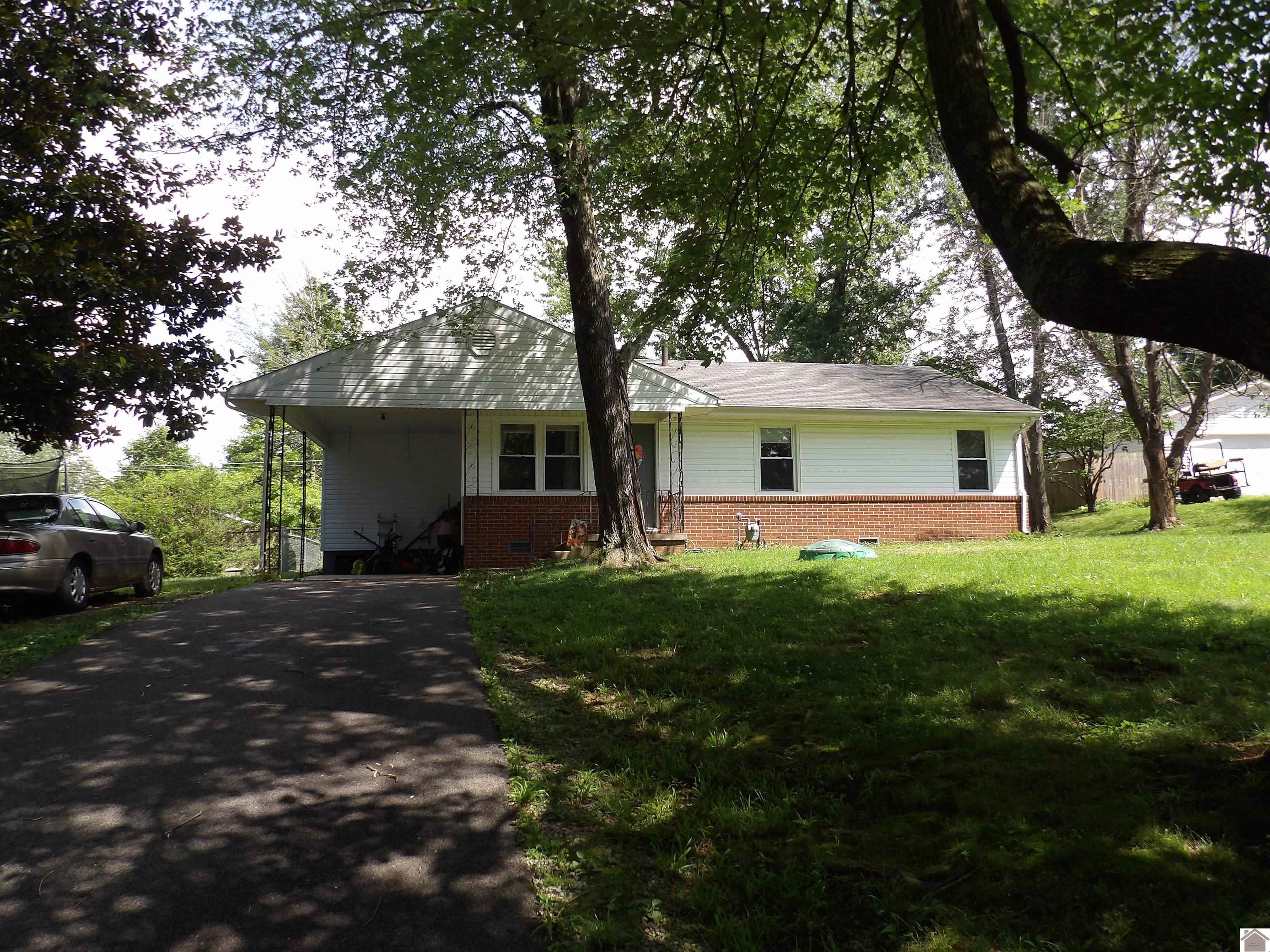 719 Elder Street Property Photo 31