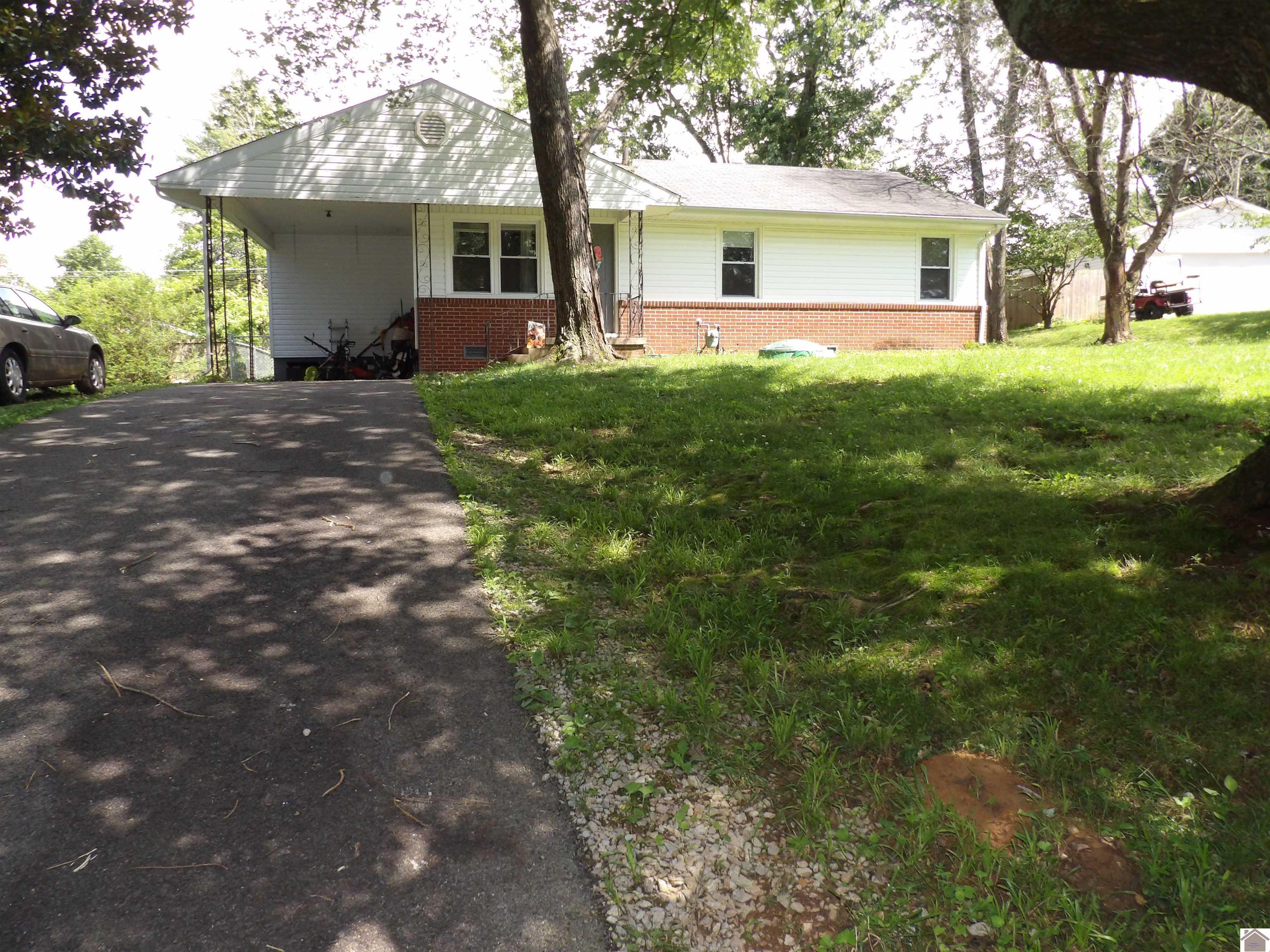 719 Elder Street Property Photo 32