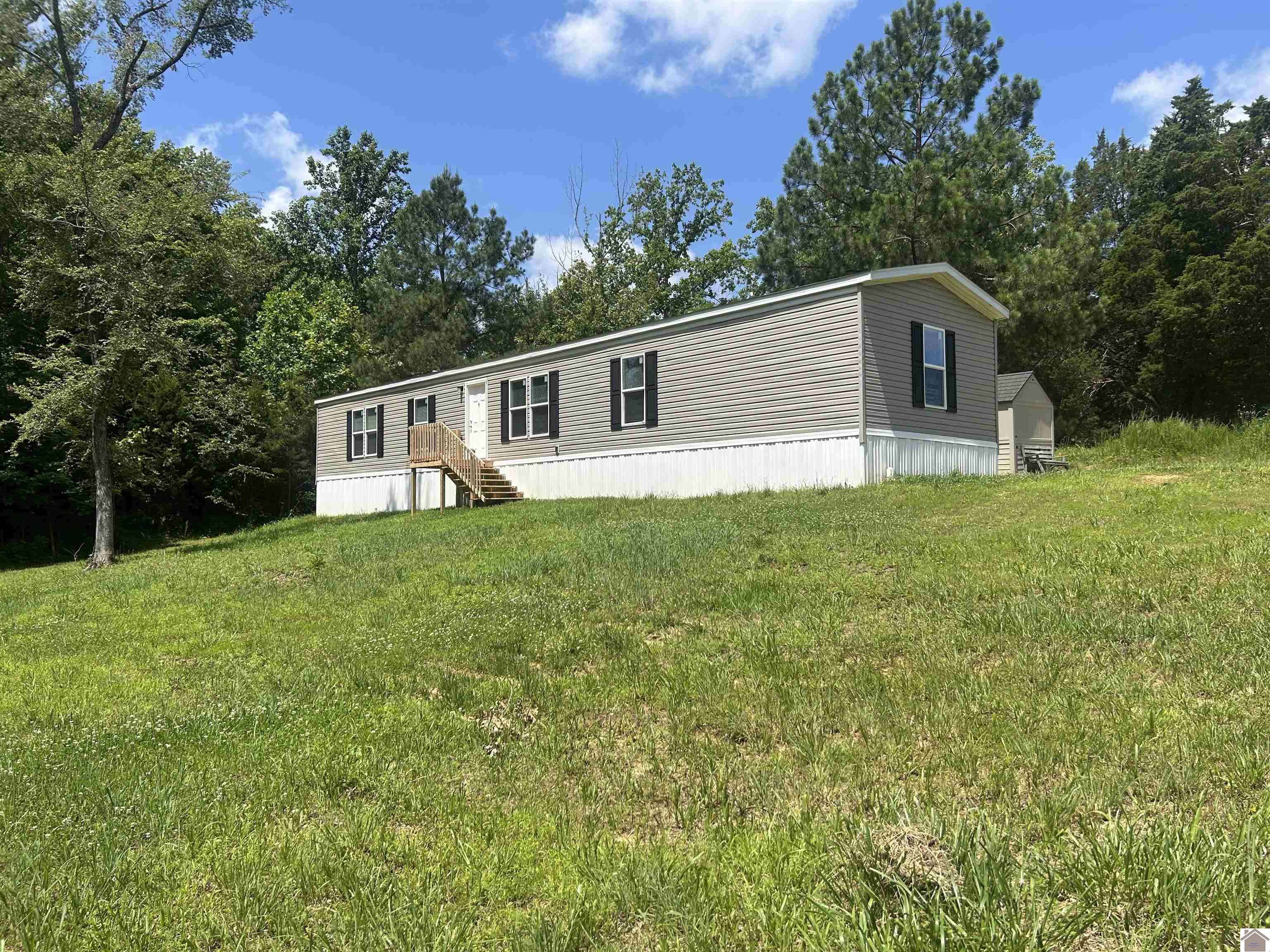 875 Lock 5 Rd Property Photo 1