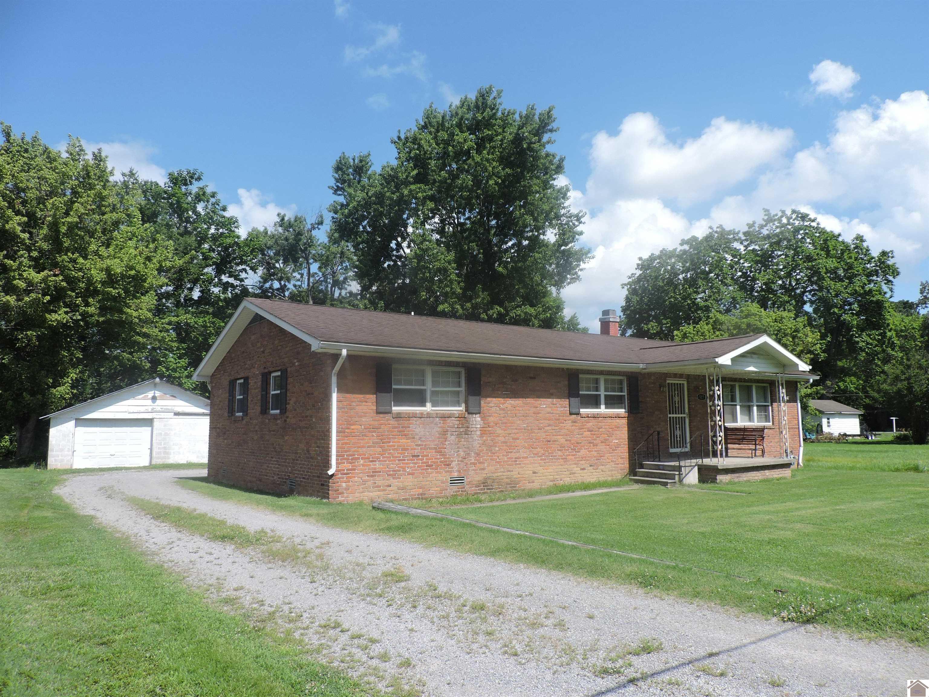 517 Milliken Rd Property Photo 1