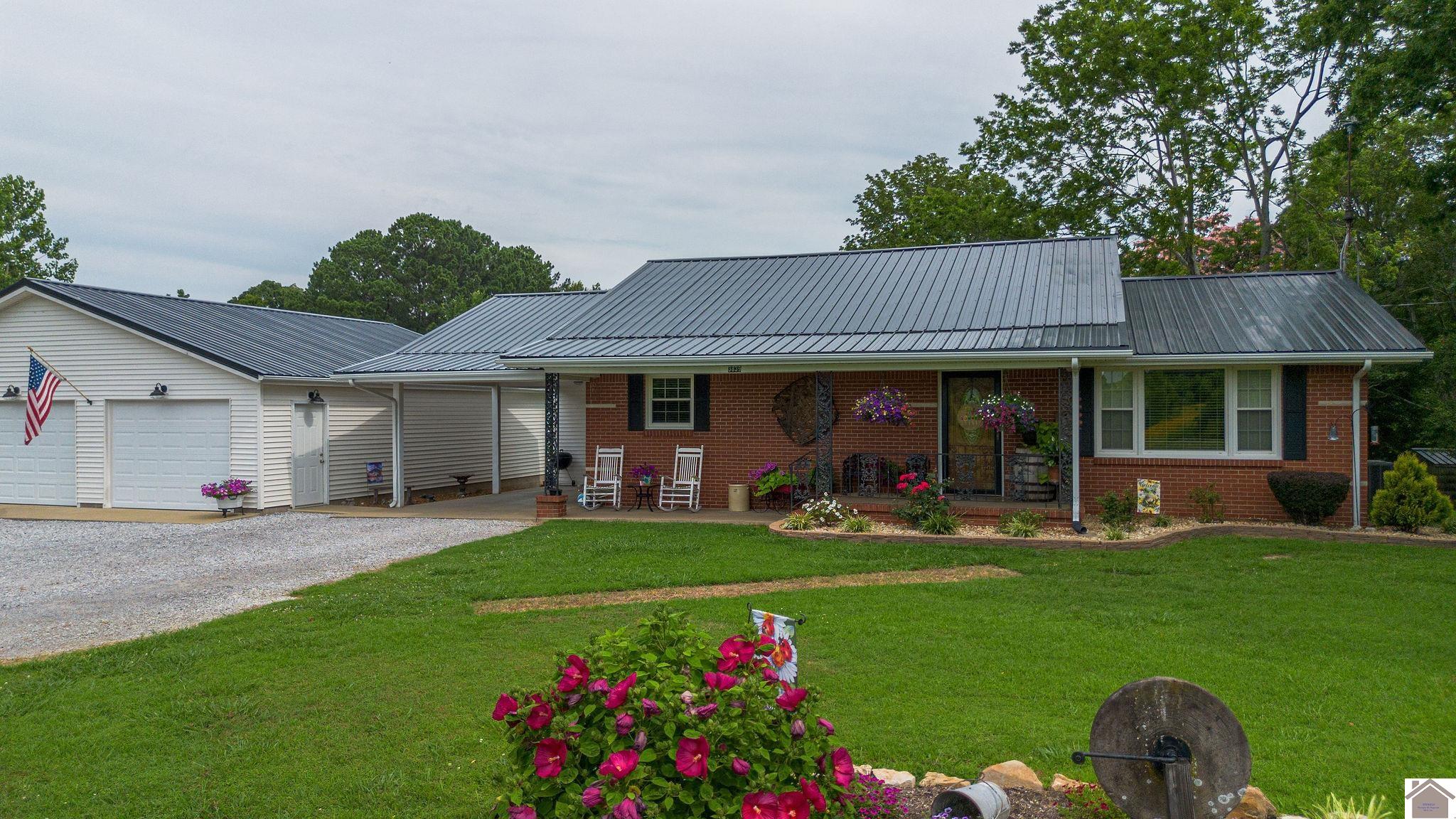 3839 Beal Rd Property Photo 1