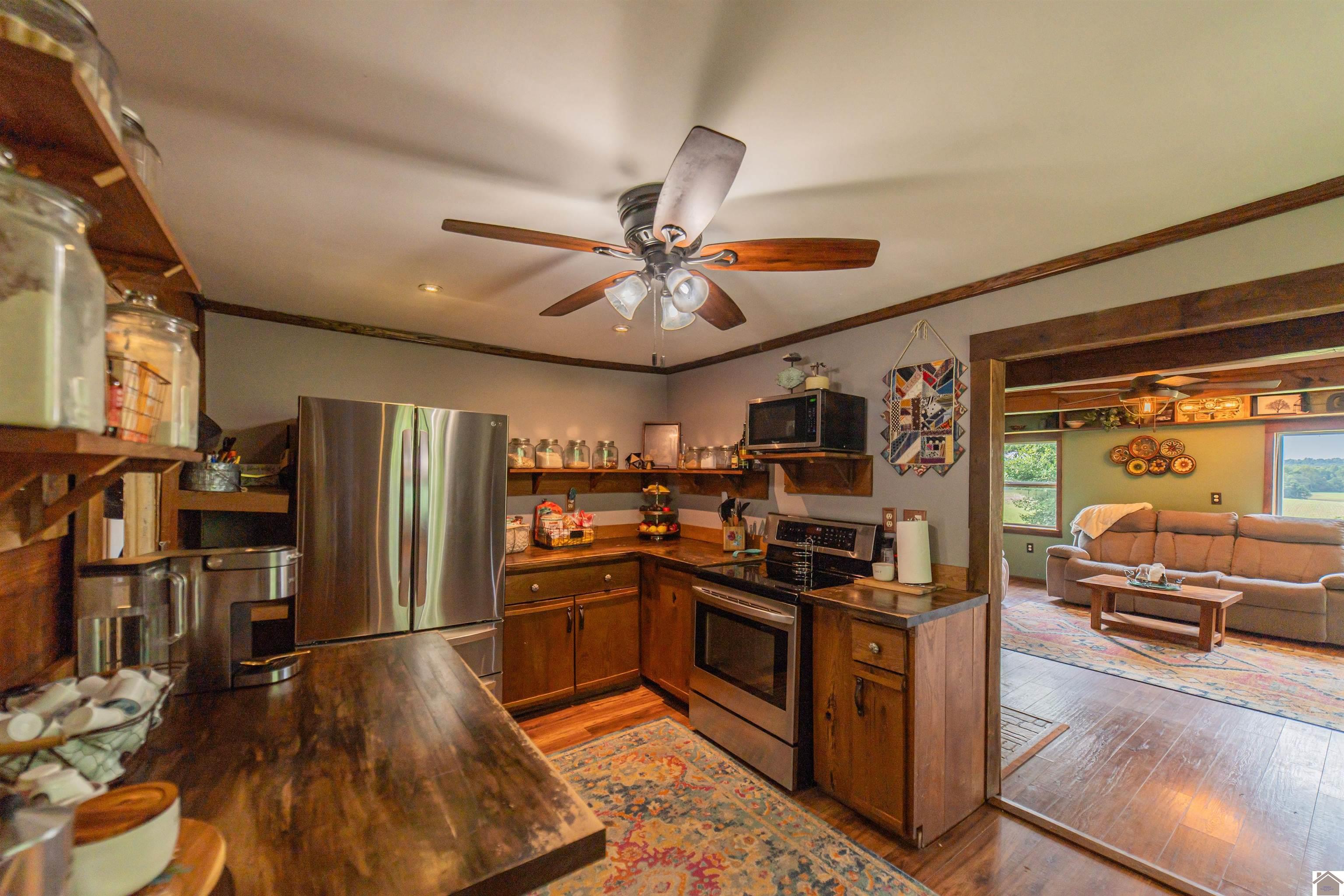 353 Creswell Rd. Property Photo 10