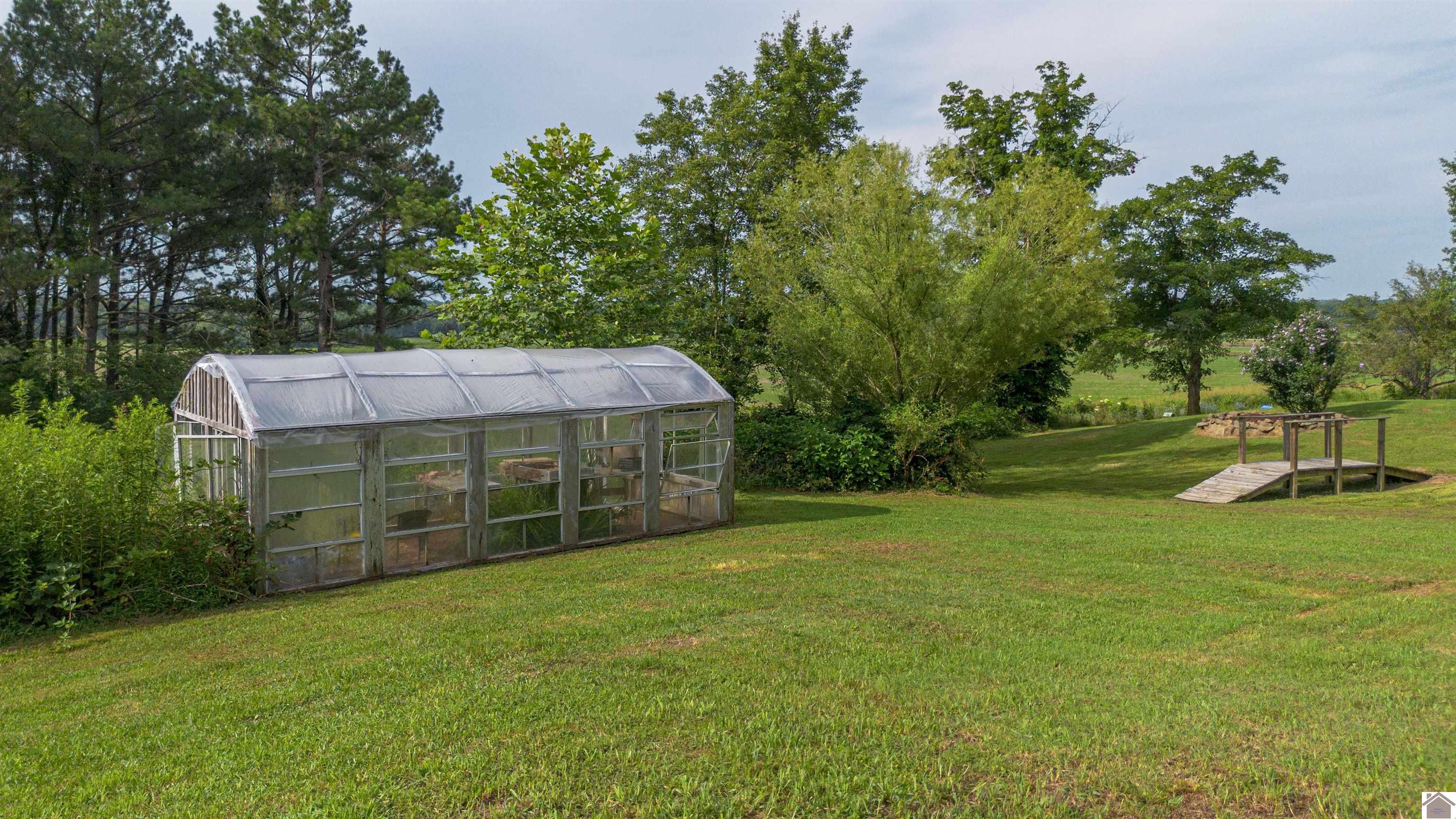 353 Creswell Rd. Property Photo 28