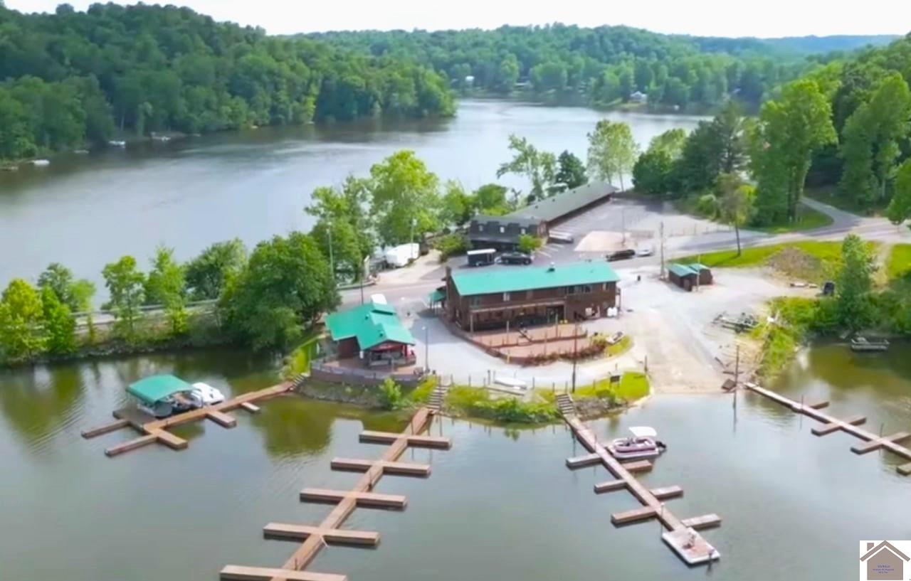 530 Lake Malone