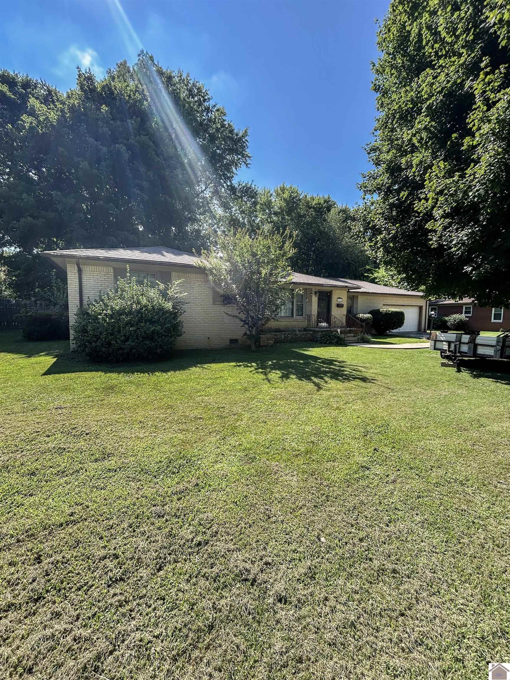 805 Brand Street Property Photo 1