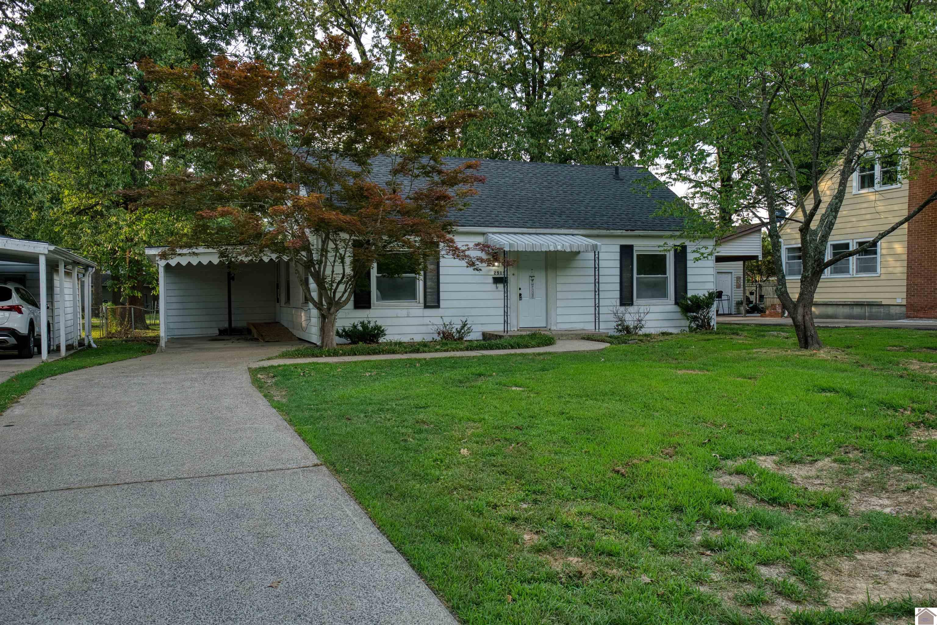 2515 Monroe St Property Photo 1
