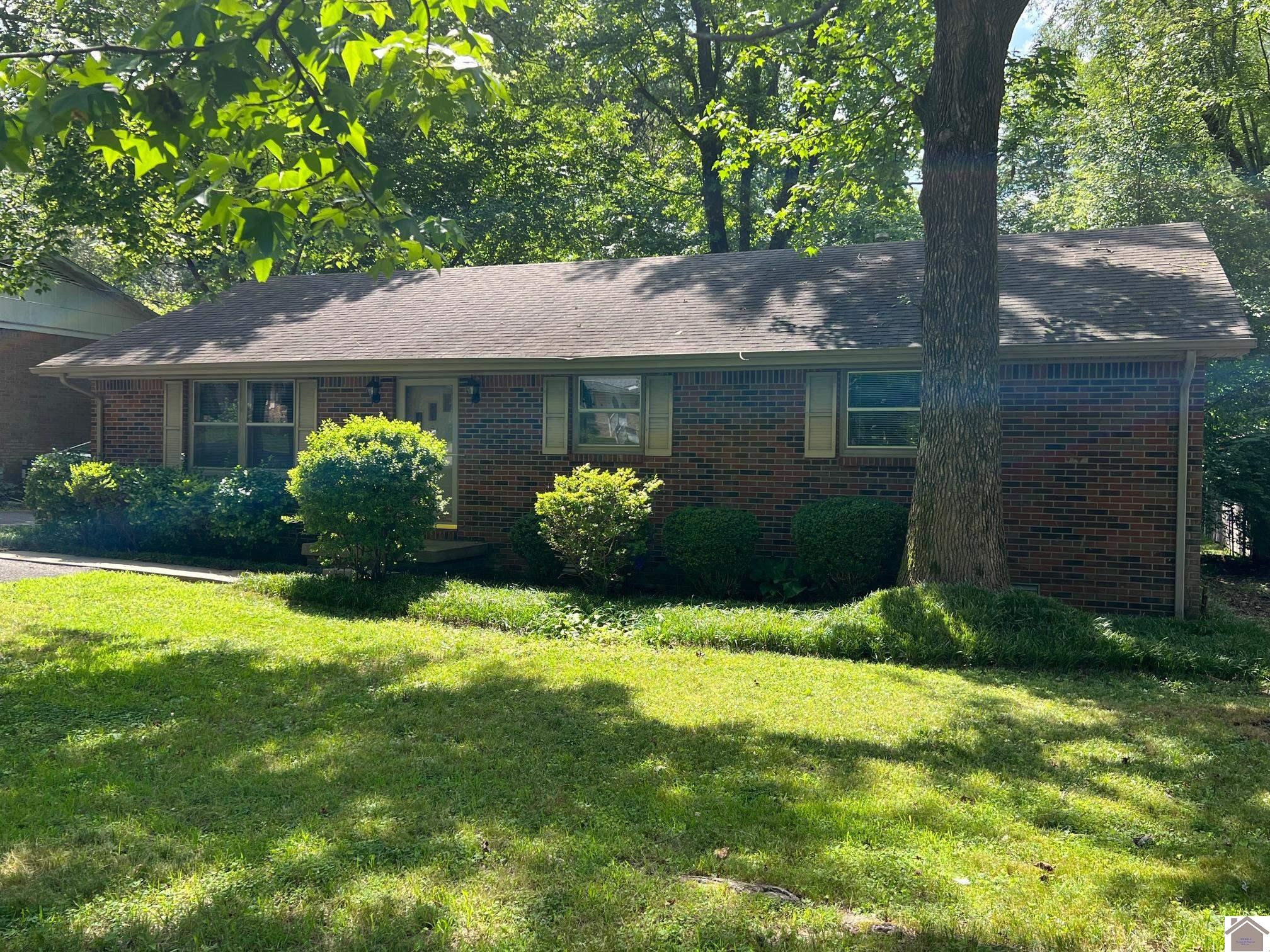 360 Longview Drive Property Photo 1