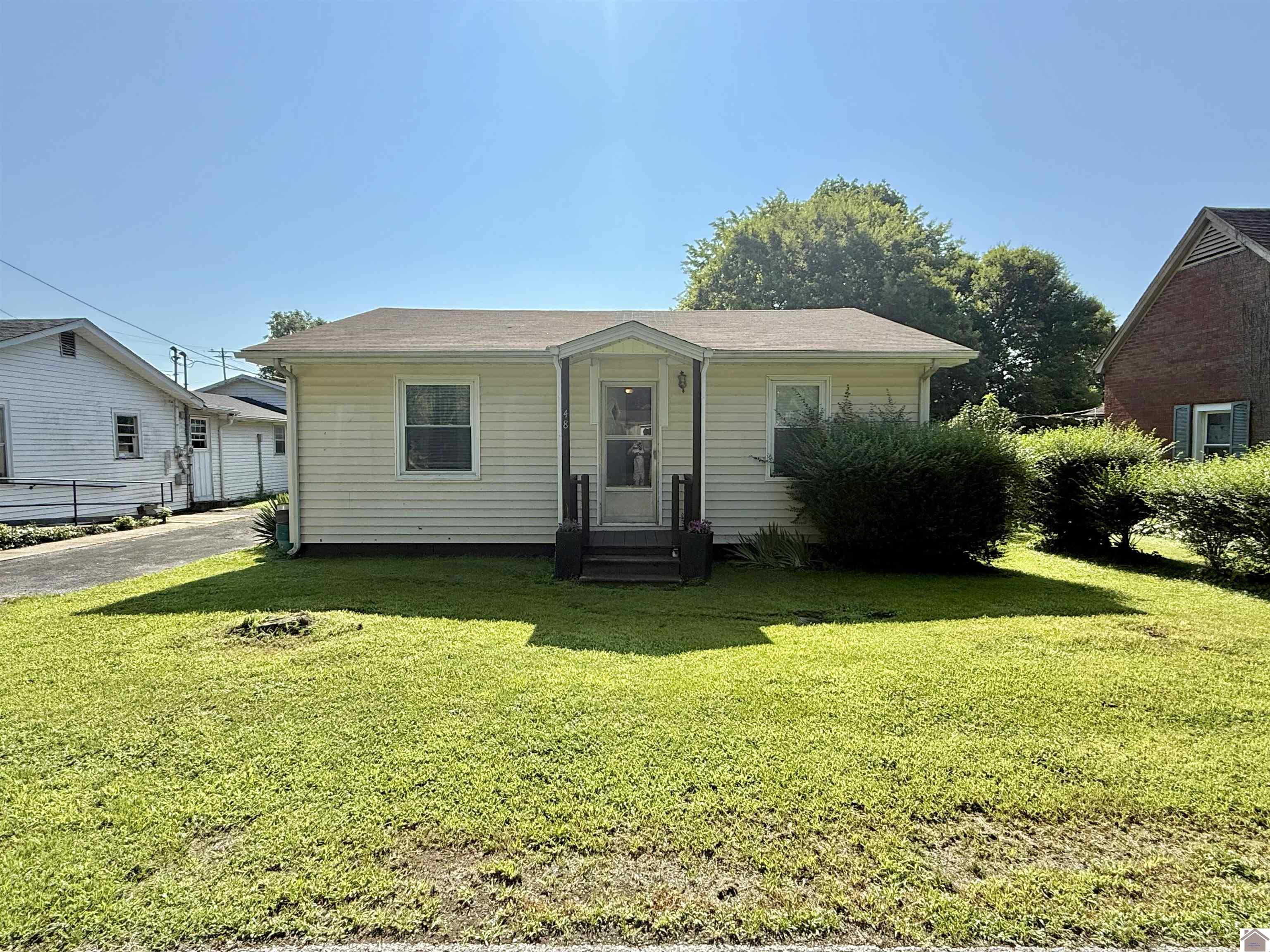 48 2nd Street Property Photo 1