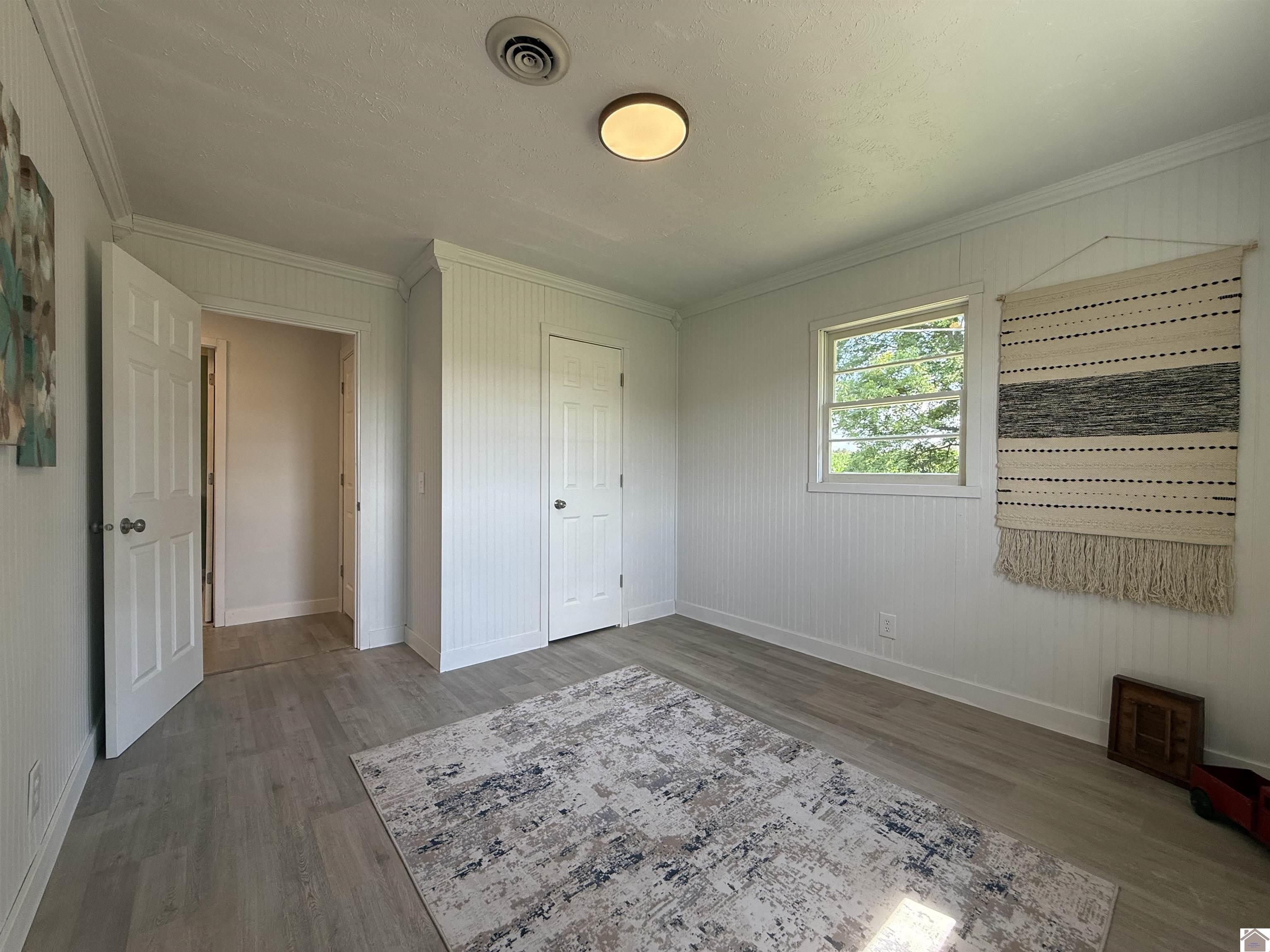 9833 State Route 121 North Property Photo 19