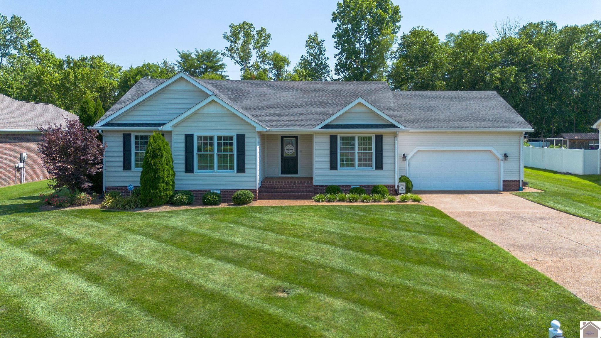 201 Jolee Way Property Photo 1
