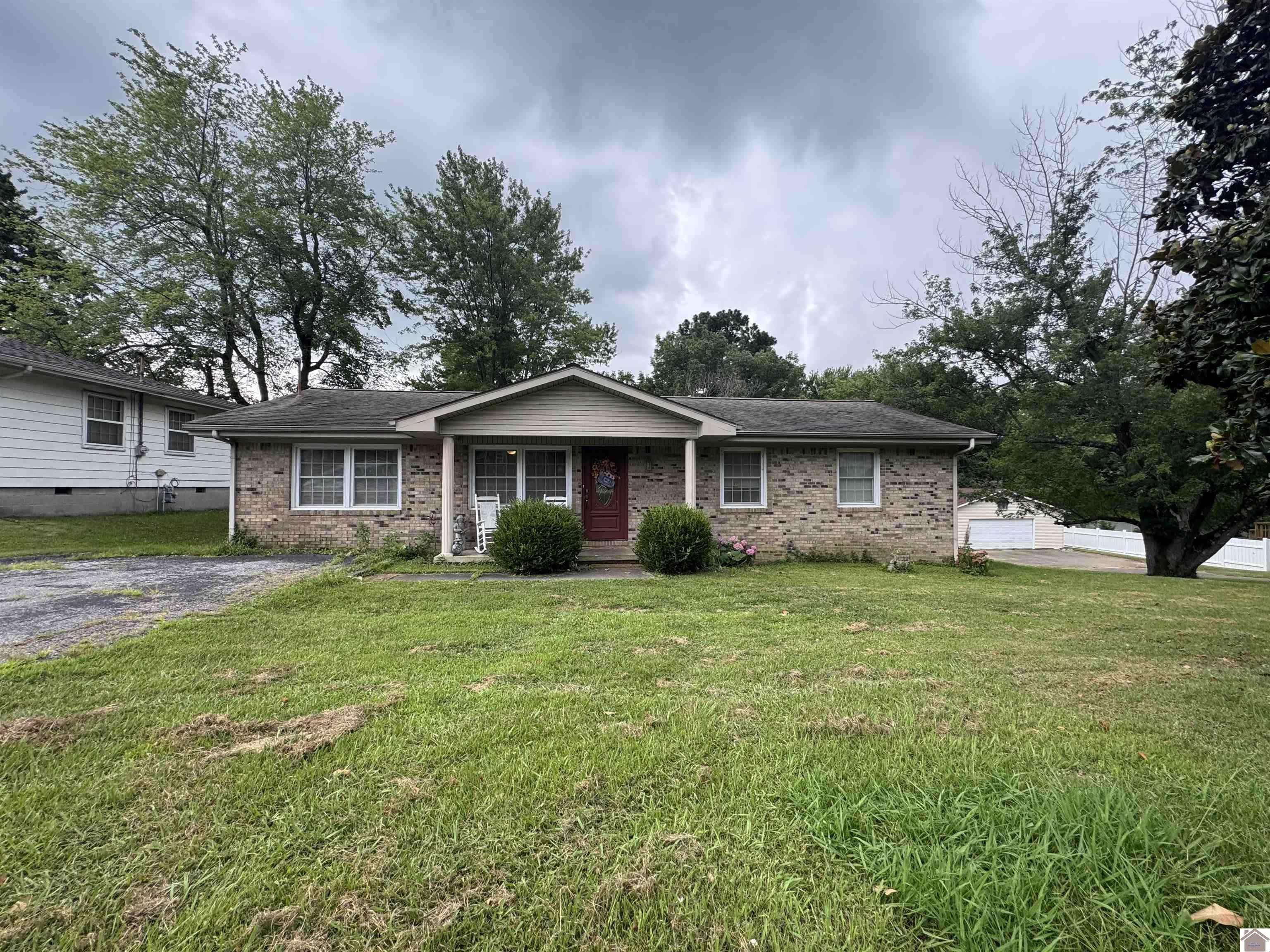 147 Longview Drive Property Photo 1