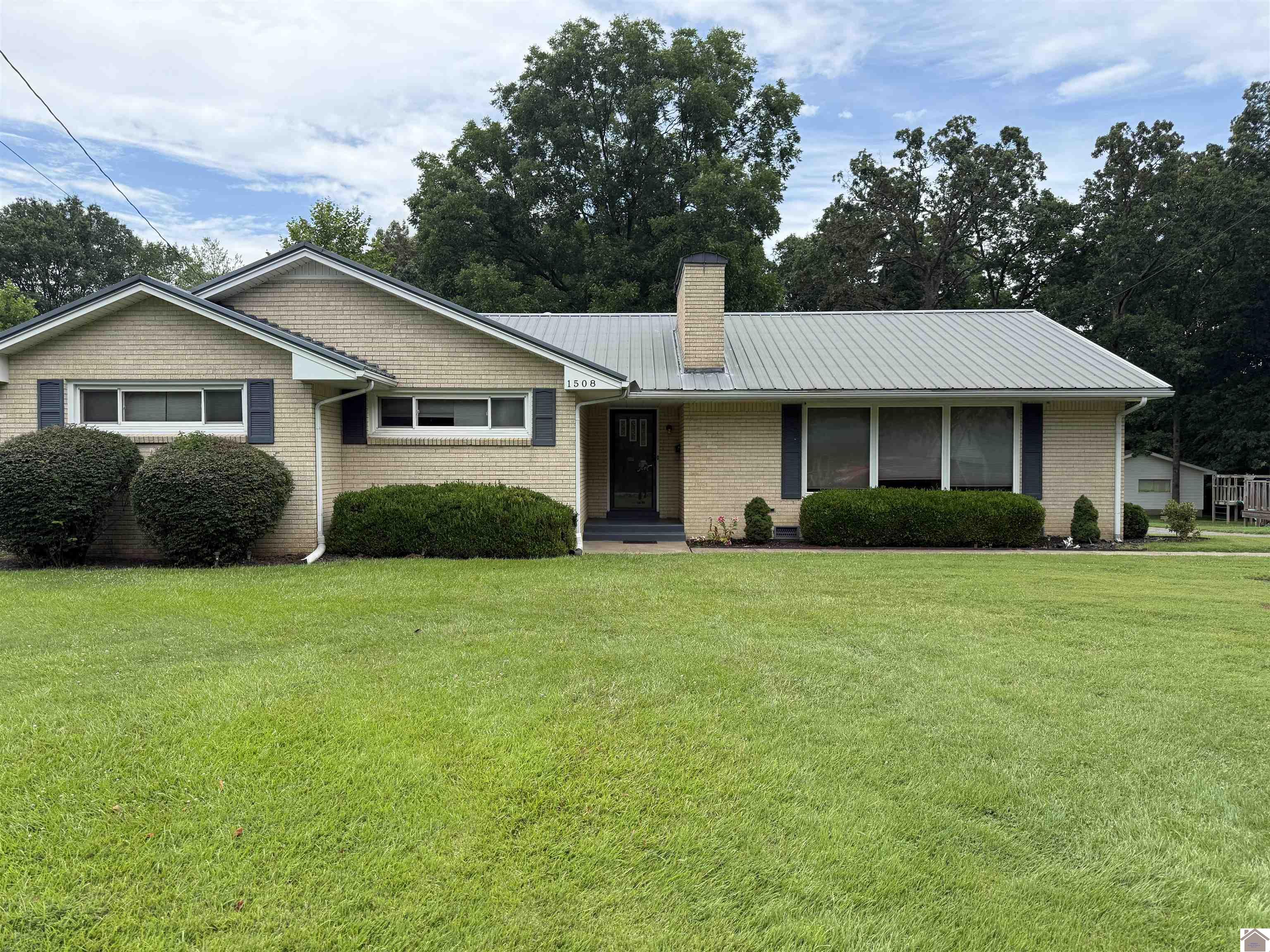 1508 Sycamore Property Photo 1