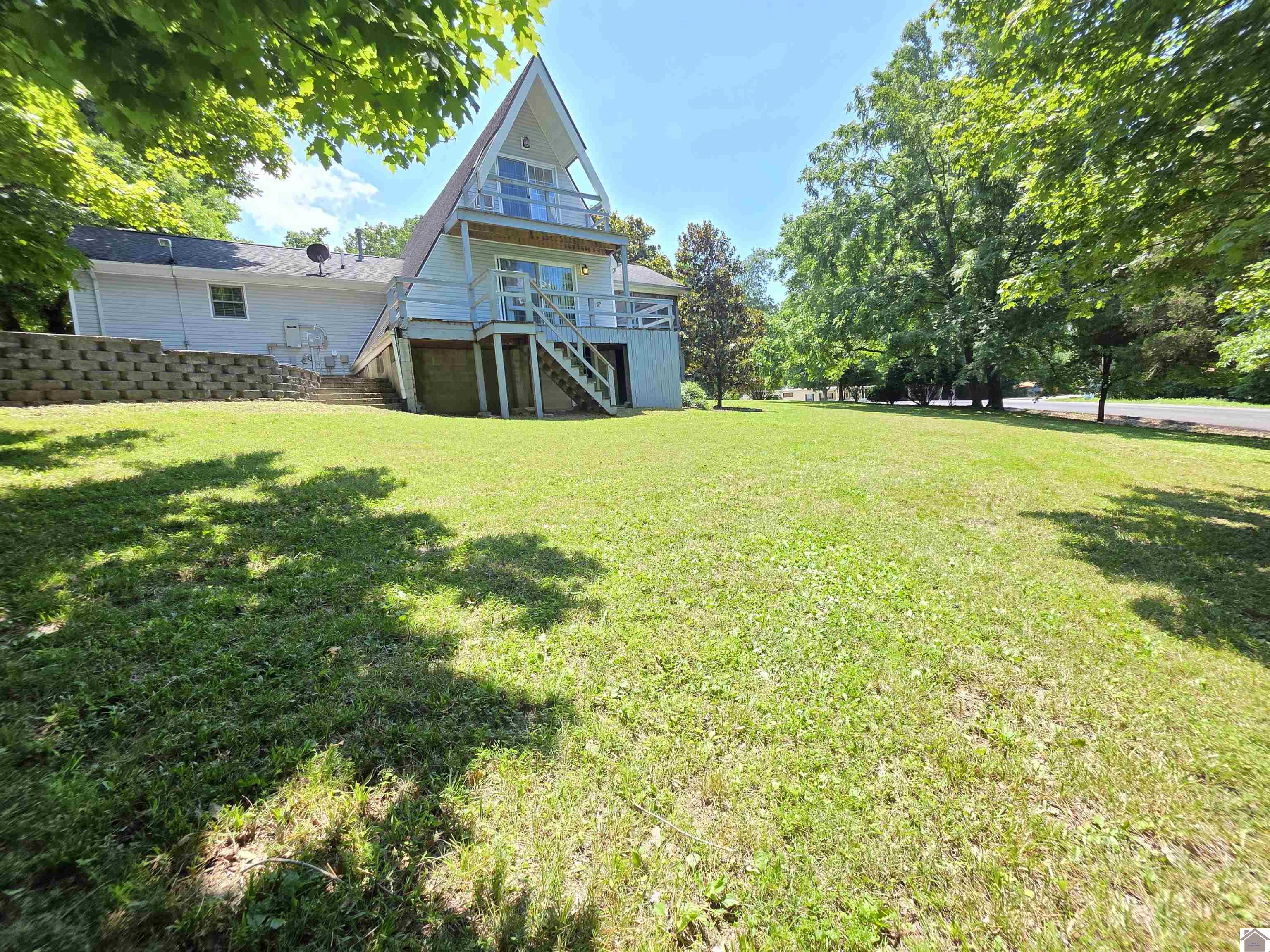 1405 Goose Hollow Property Photo 5