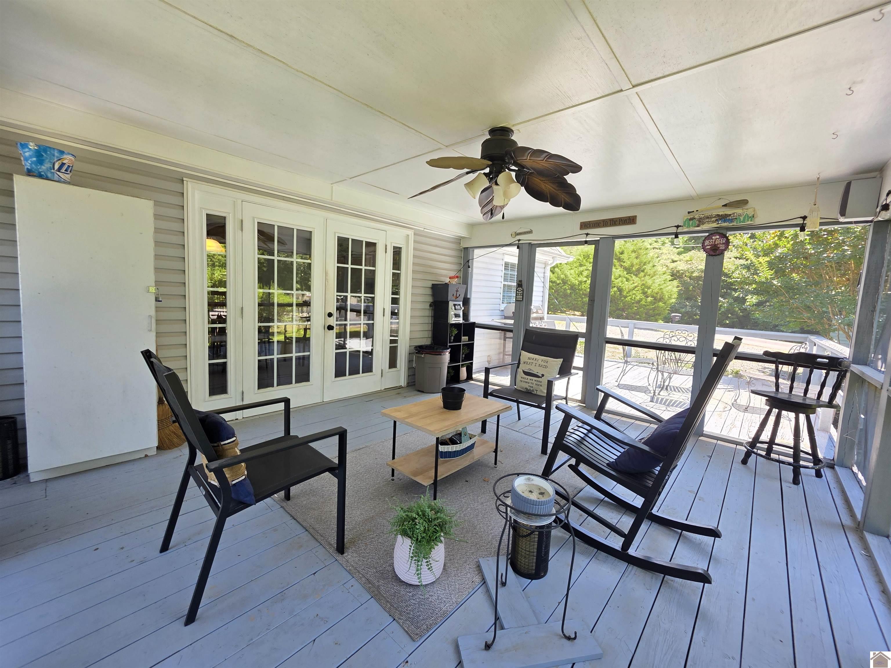 1405 Goose Hollow Property Photo 7