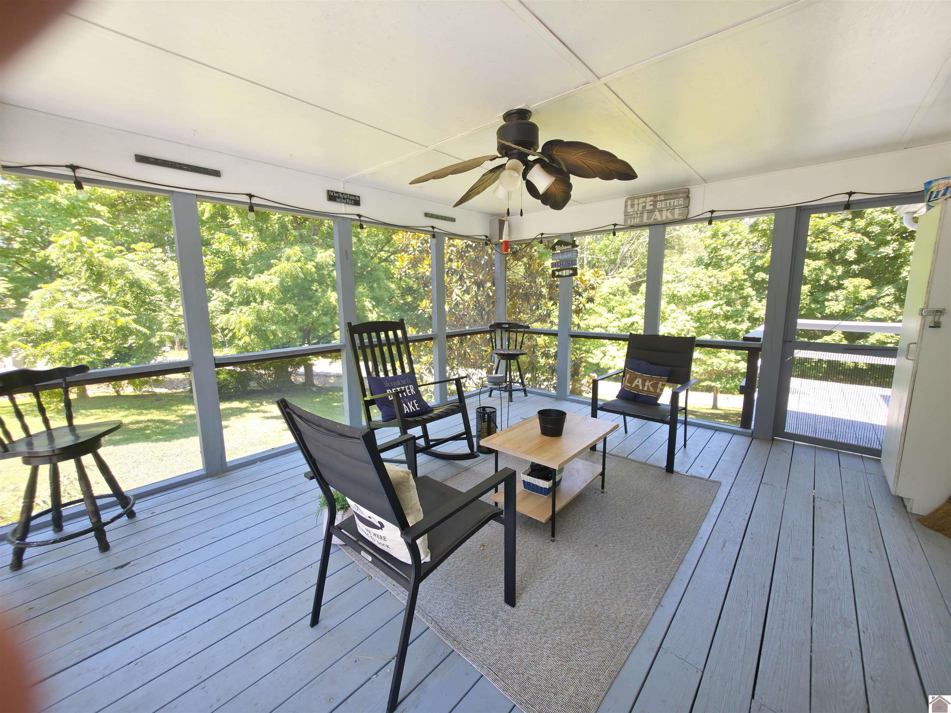 1405 Goose Hollow Property Photo 8