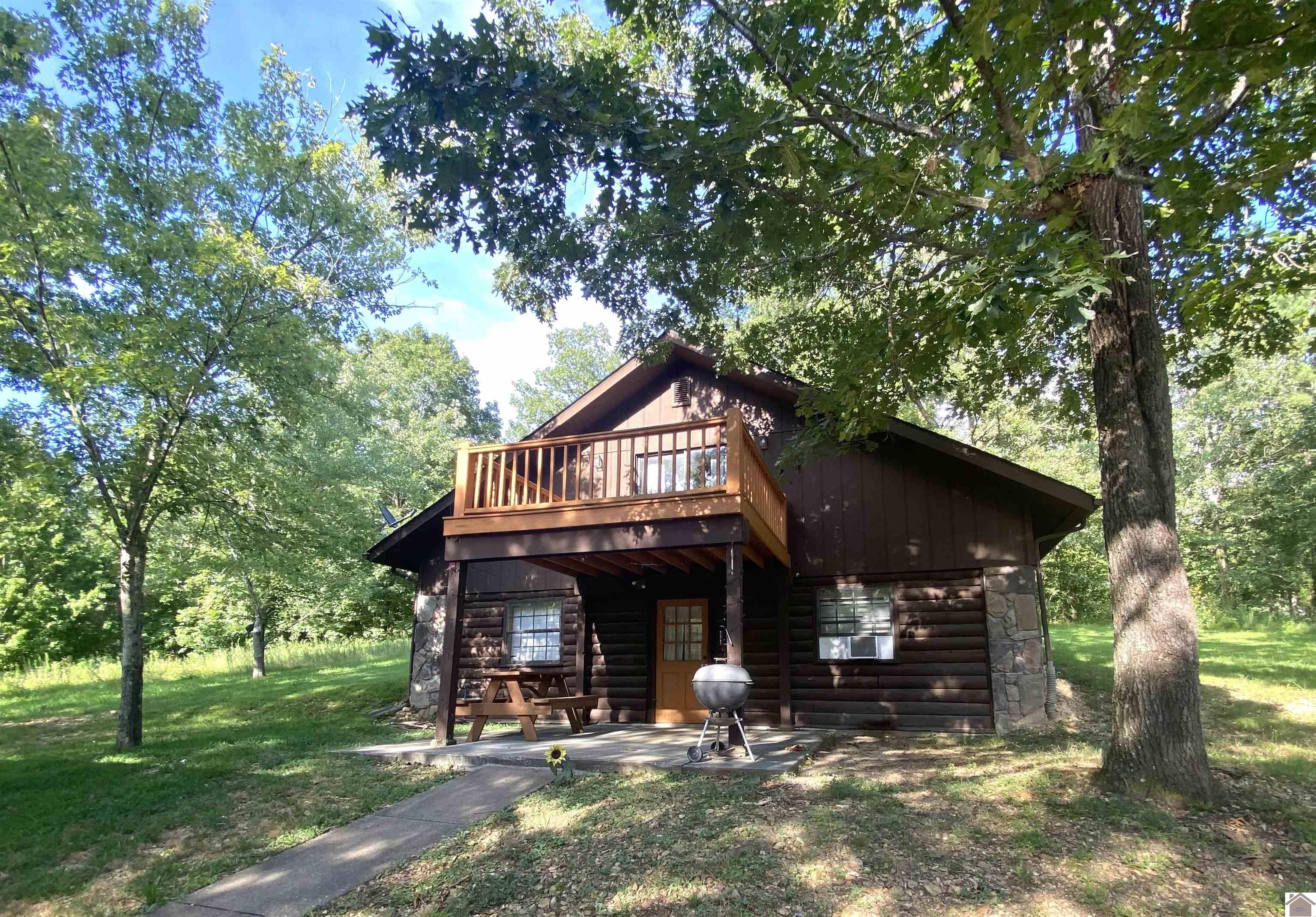 681 Ridge Loop Property Photo 1