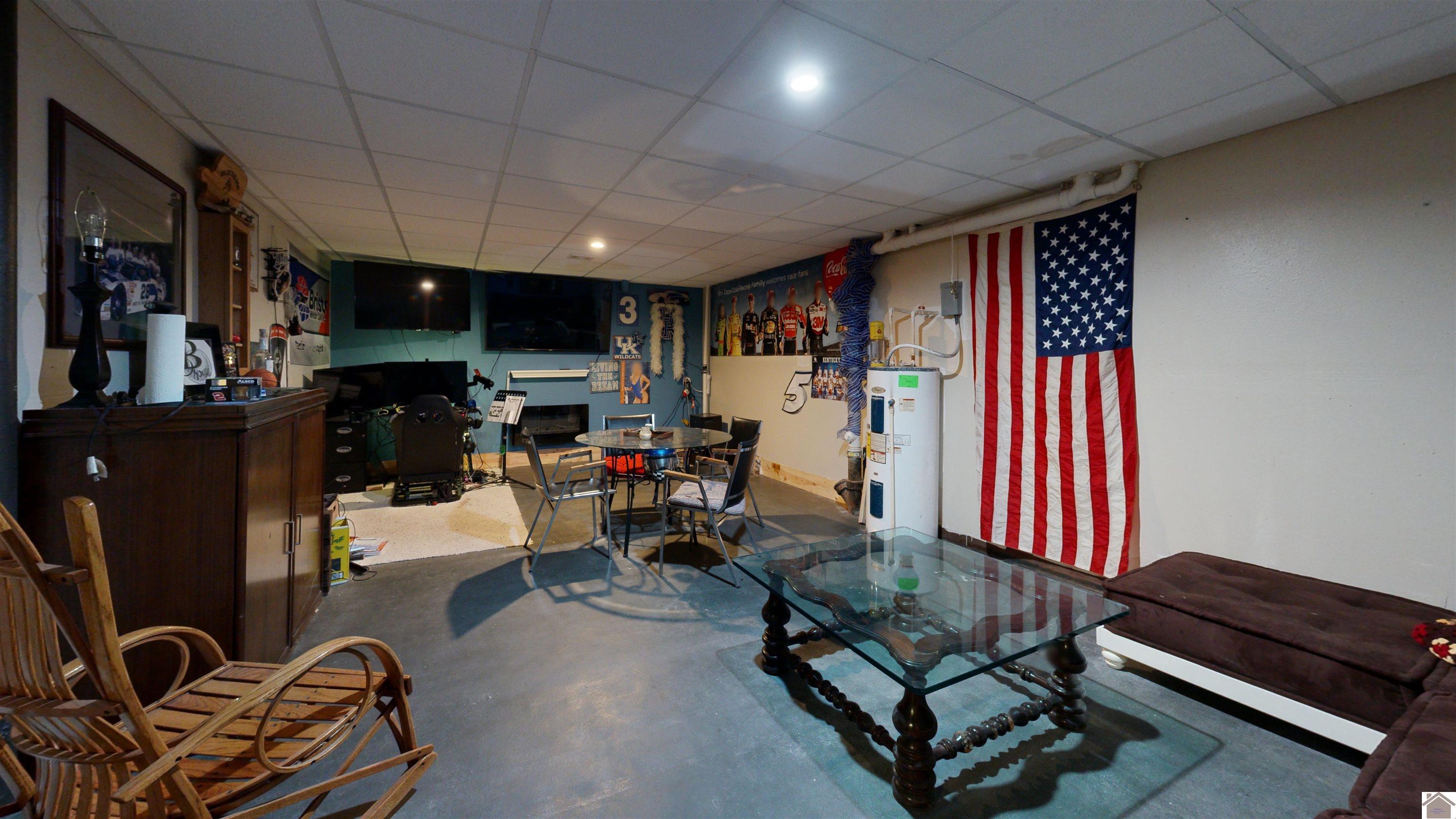 421 Monroe St Property Photo 32