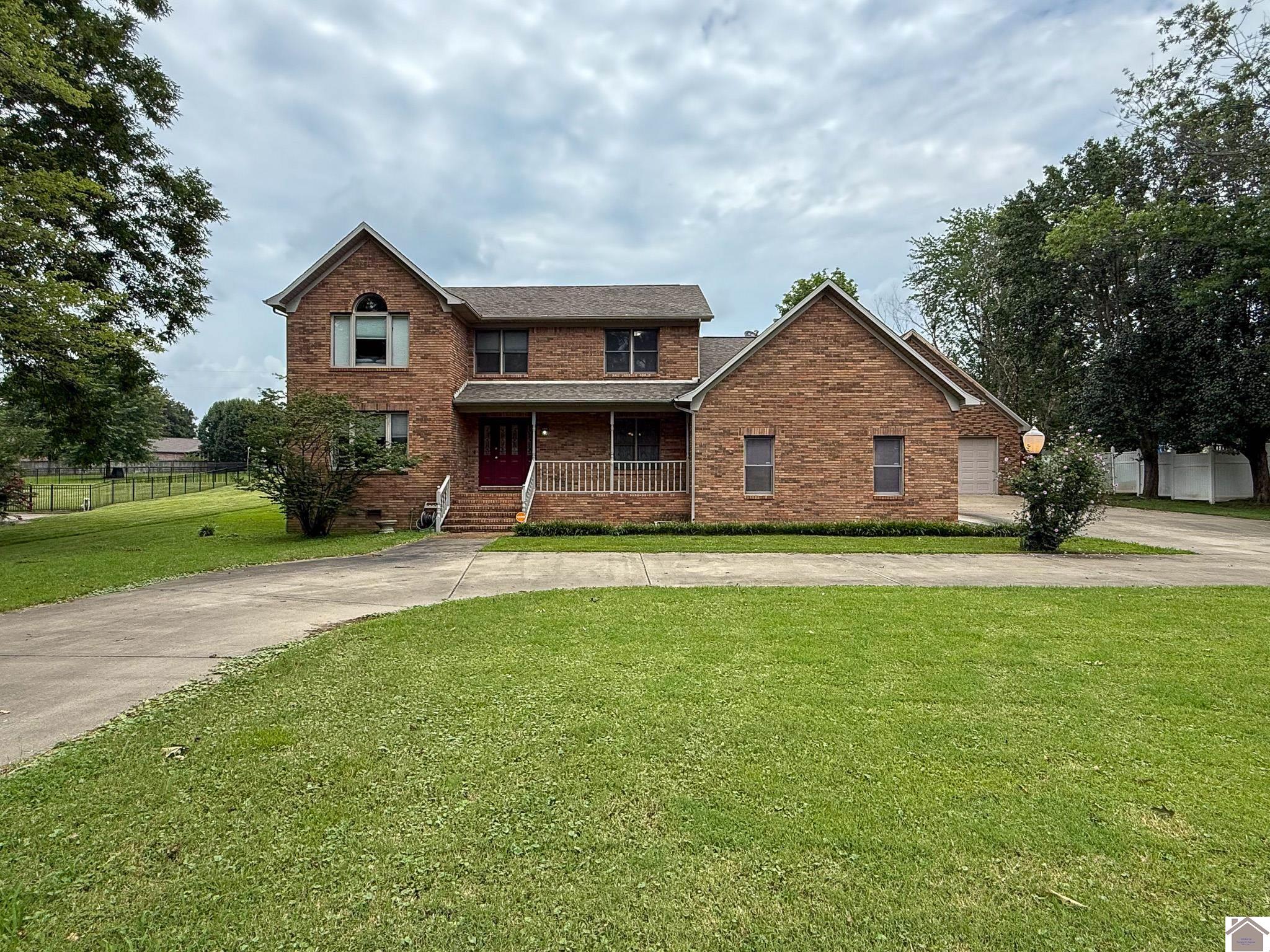 9 Park Place Property Photo 1