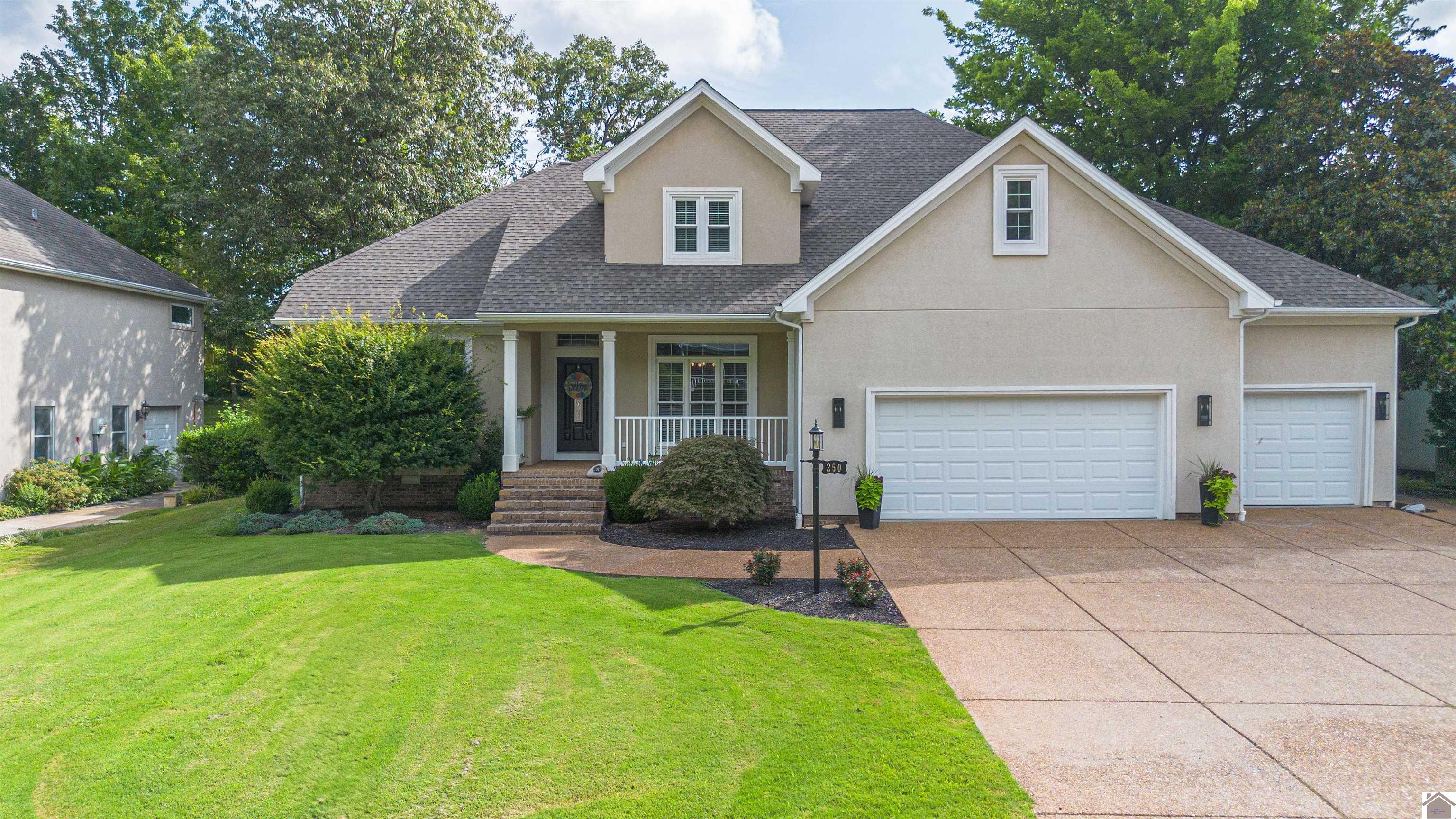 250 Spring Valley Property Photo 1