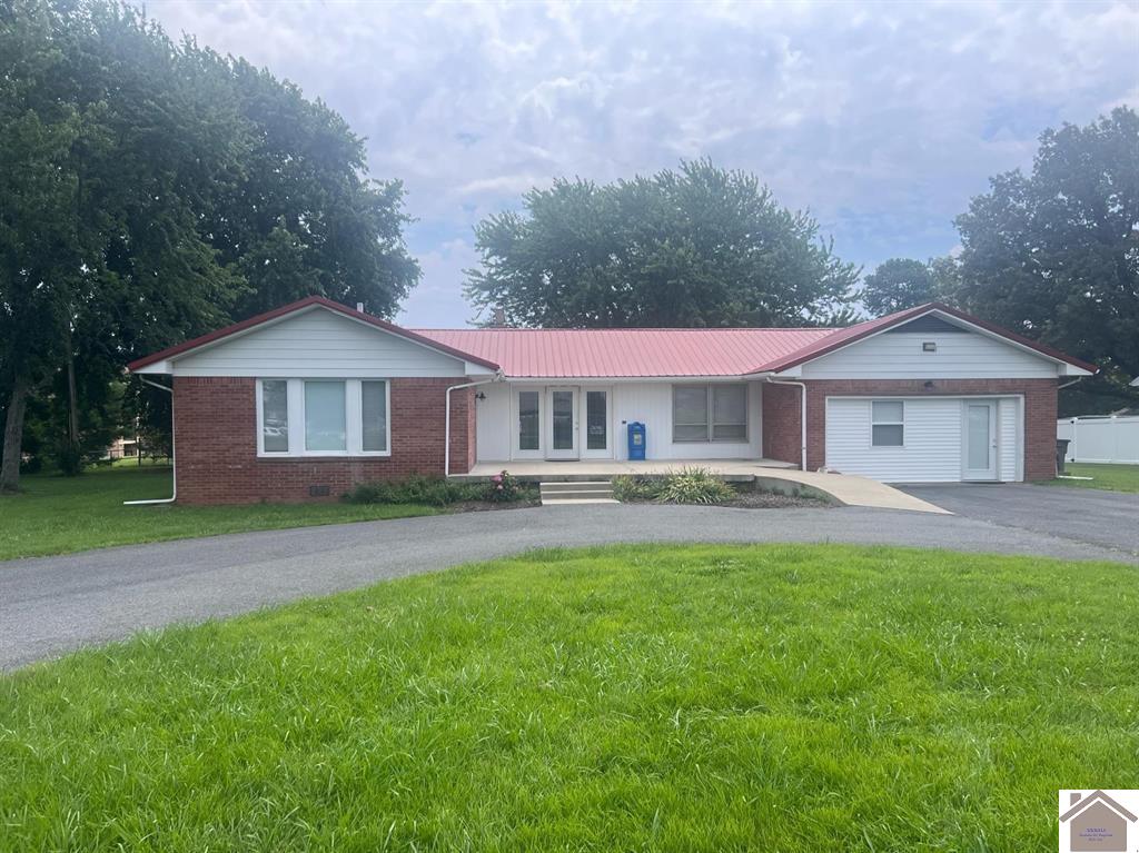 2650 Holt Road Property Photo 1