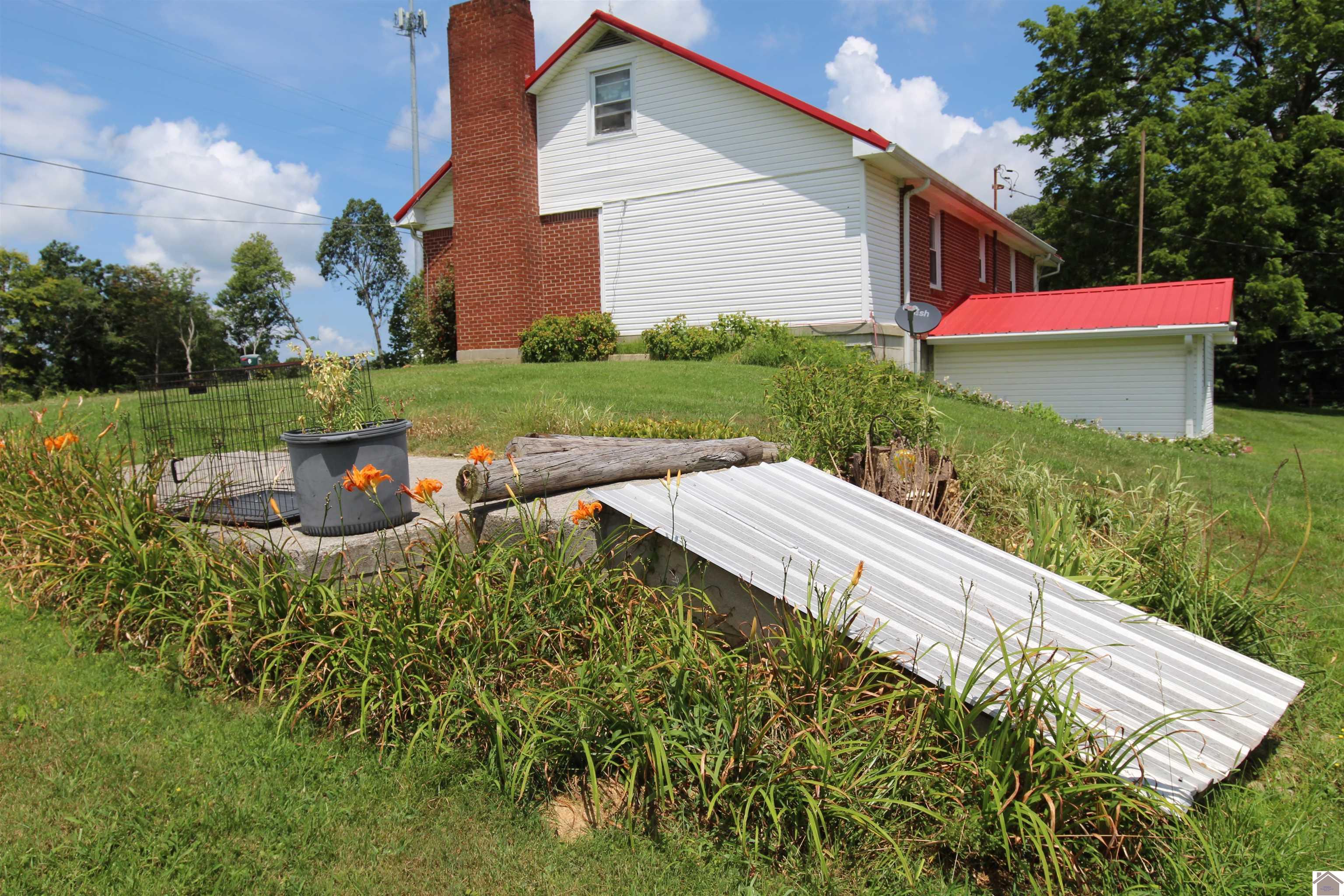 774 Bill Butler Rd Property Photo 3