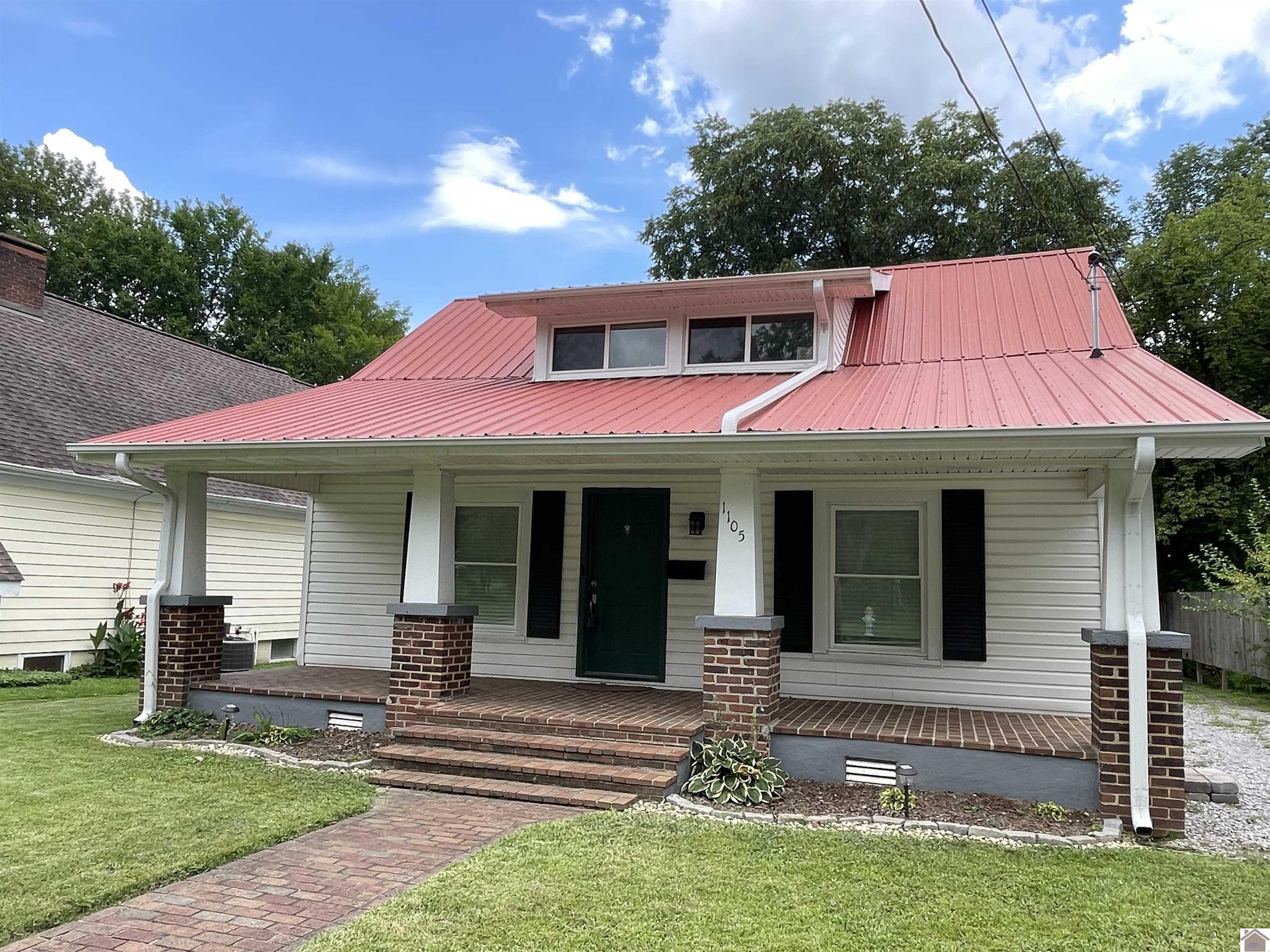1105 Olive Street Property Photo 1