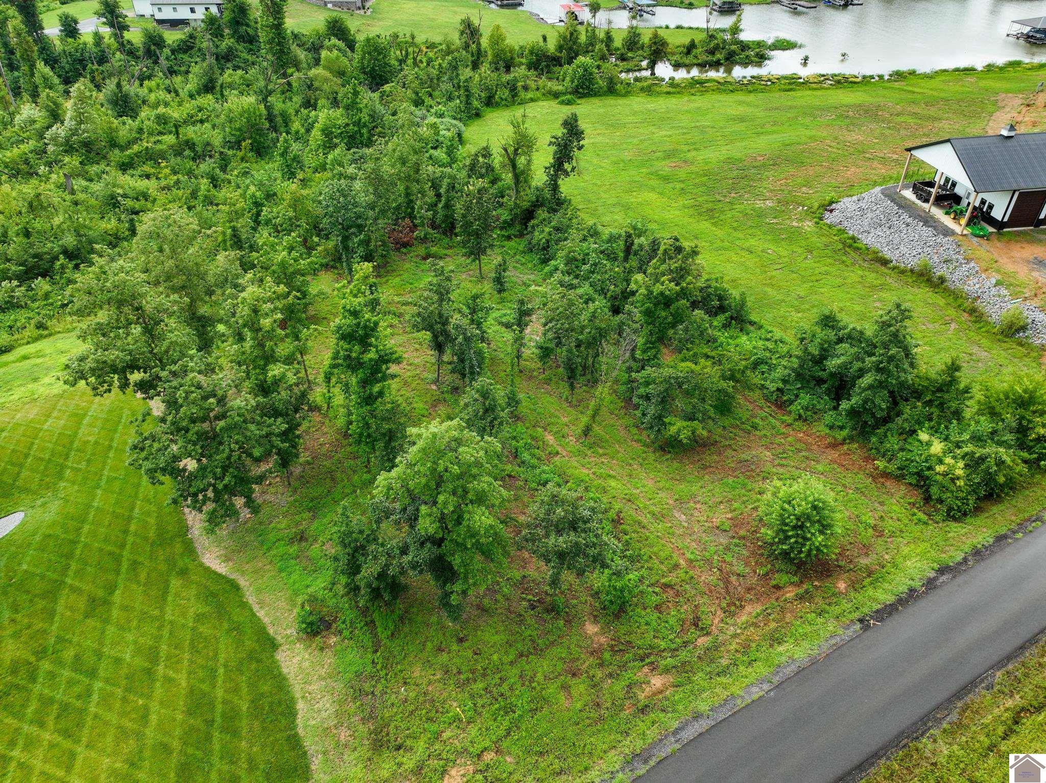 00 Estates Dr Property Photo 1