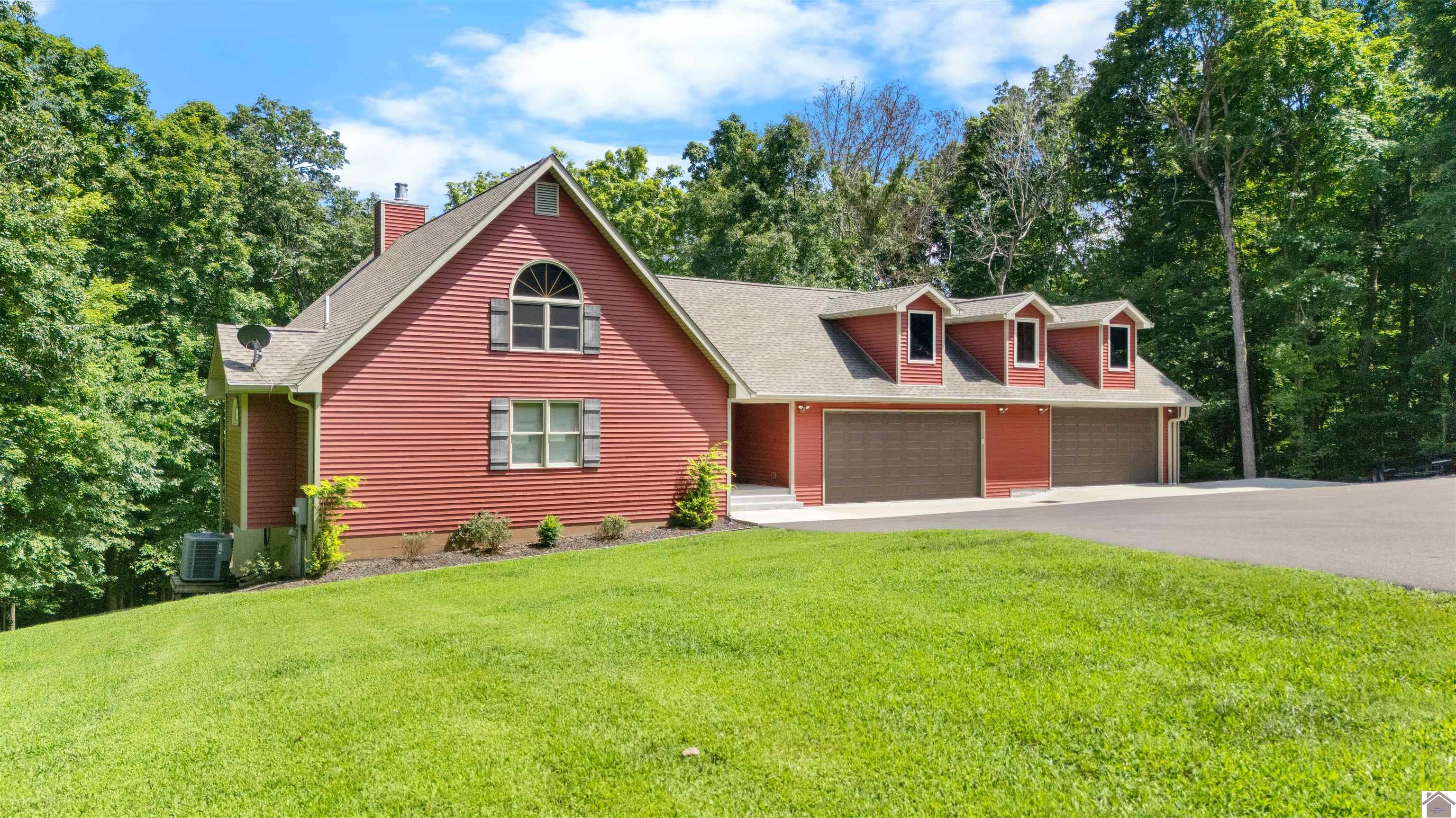 341 Dixon Lane