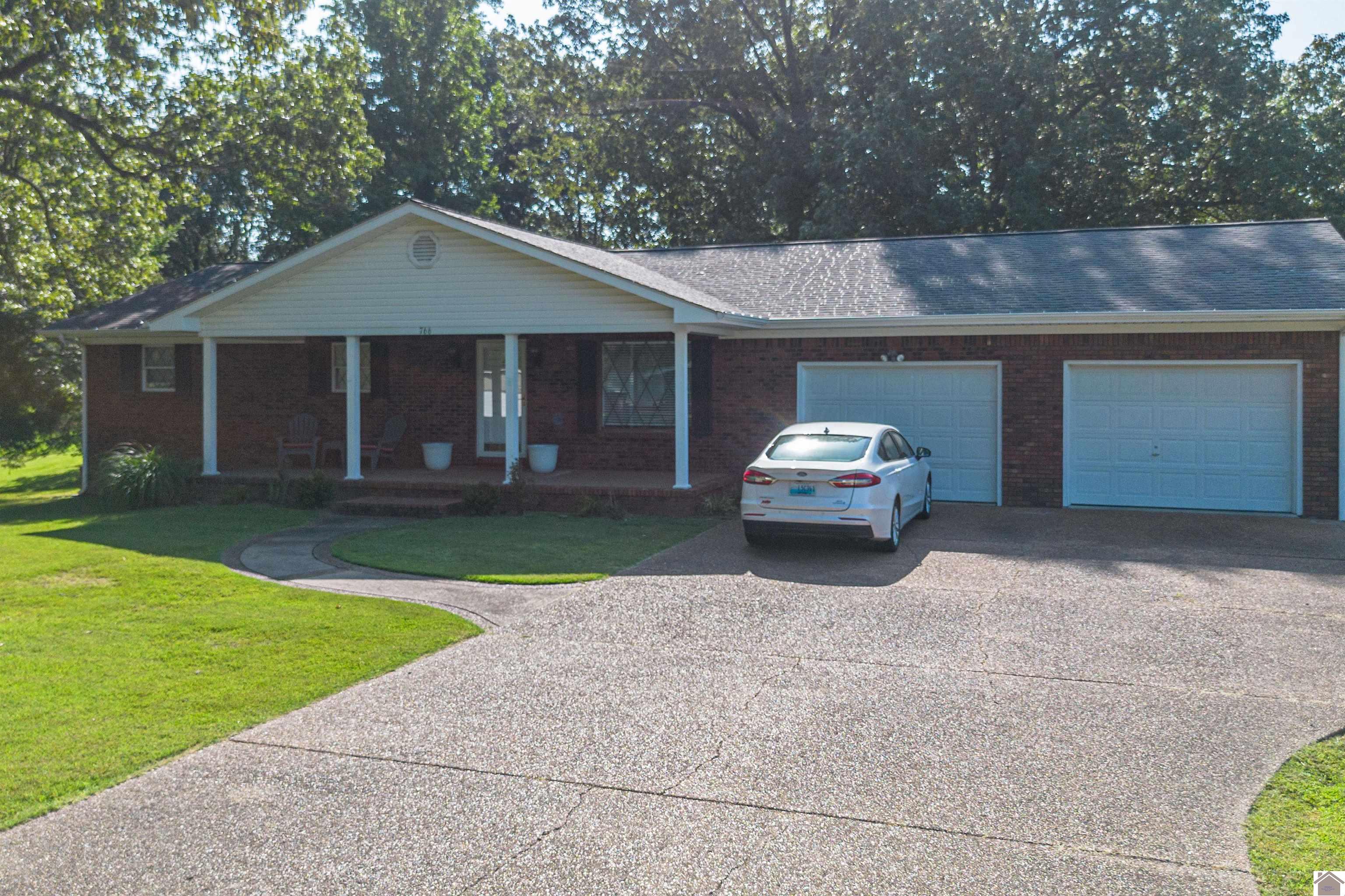 766 Red River Road