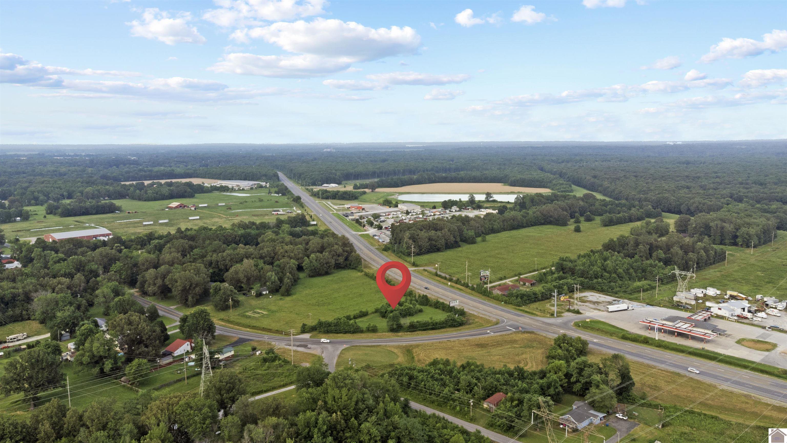 2710 Husband Road Property Photo 6
